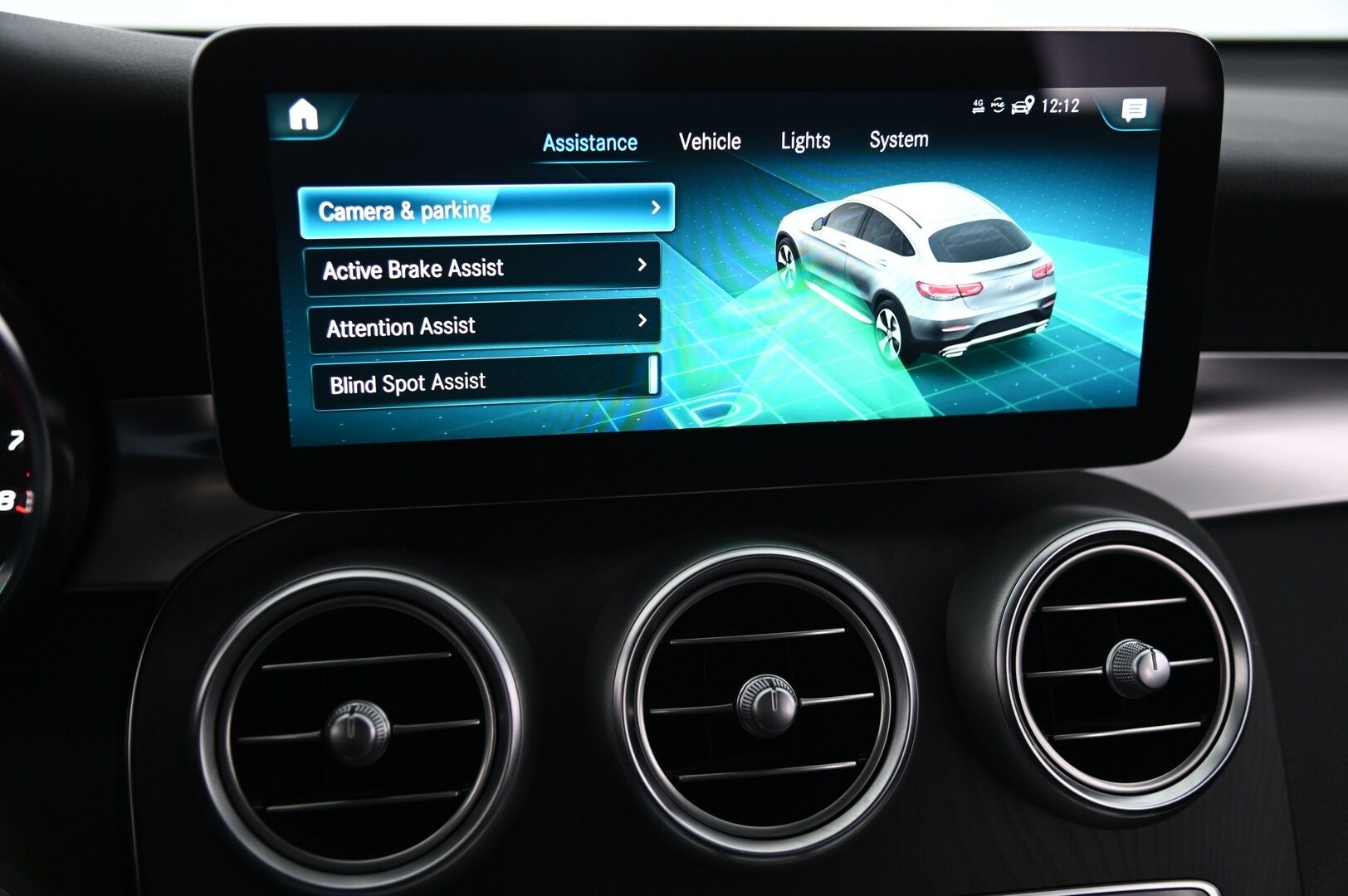Mercedes-Benz GLC 2021 300 de 4MATIC A Business Coupé EQ Power *Suomi-Auto / Muistipenkit / LED-High Performance / DTR+ / P-Kamera* - 3,99 % KORKOTARJOUS TÄHÄN AUTOON 7.9. ASTI! - *Juuri saapunut! / 2.Om. / Facelift / Merkkiliikkeen huoltohistoria / Navi / Tutkat / 2 Renkaat vanteineen / Siisti*