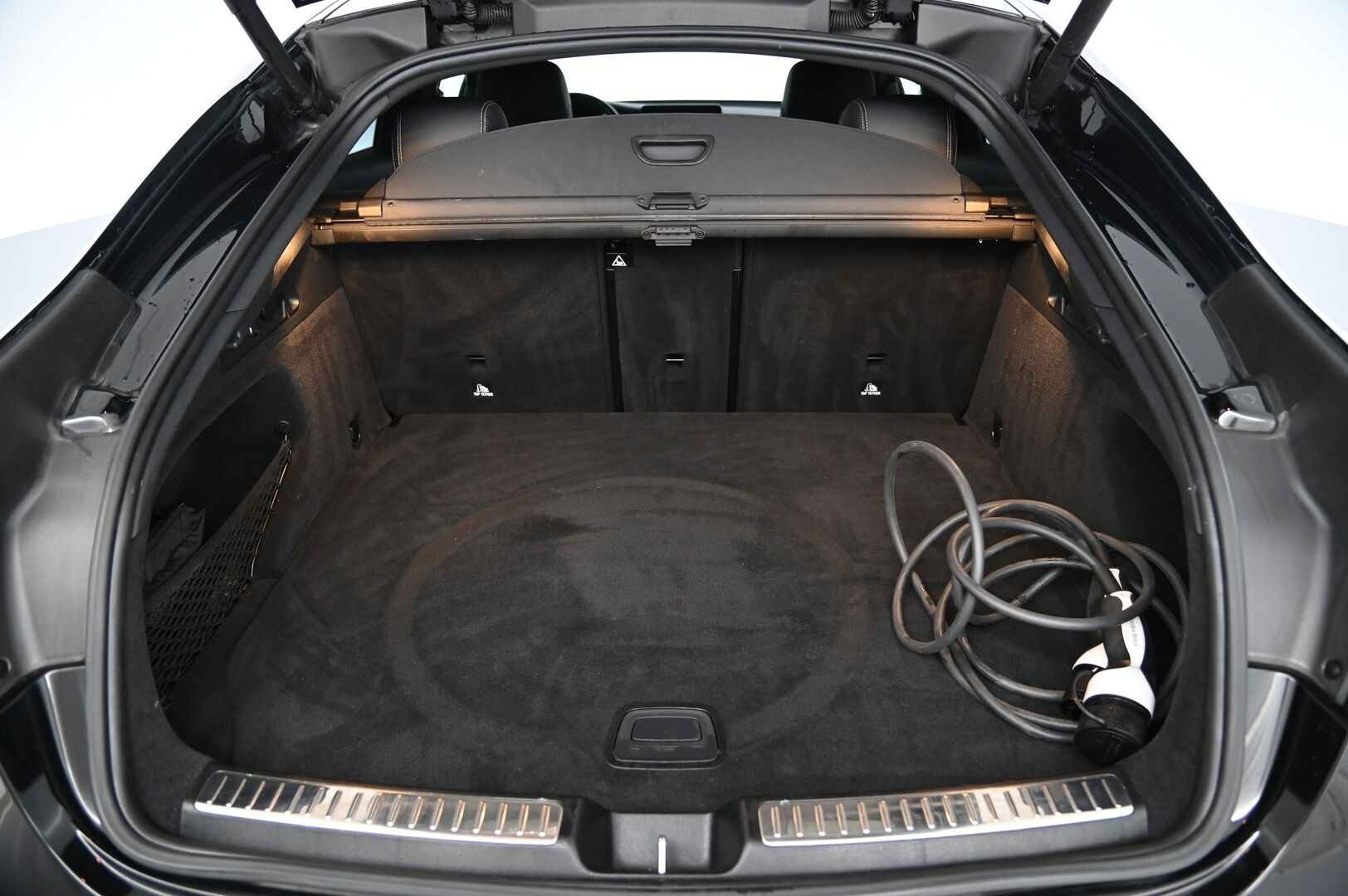 Mercedes-Benz GLC 2021 300 de 4MATIC A Business Coupé EQ Power *Suomi-Auto / Muistipenkit / LED-High Performance / DTR+ / P-Kamera* - 3,99 % KORKOTARJOUS TÄHÄN AUTOON 7.9. ASTI! - *Juuri saapunut! / 2.Om. / Facelift / Merkkiliikkeen huoltohistoria / Navi / Tutkat / 2 Renkaat vanteineen / Siisti*