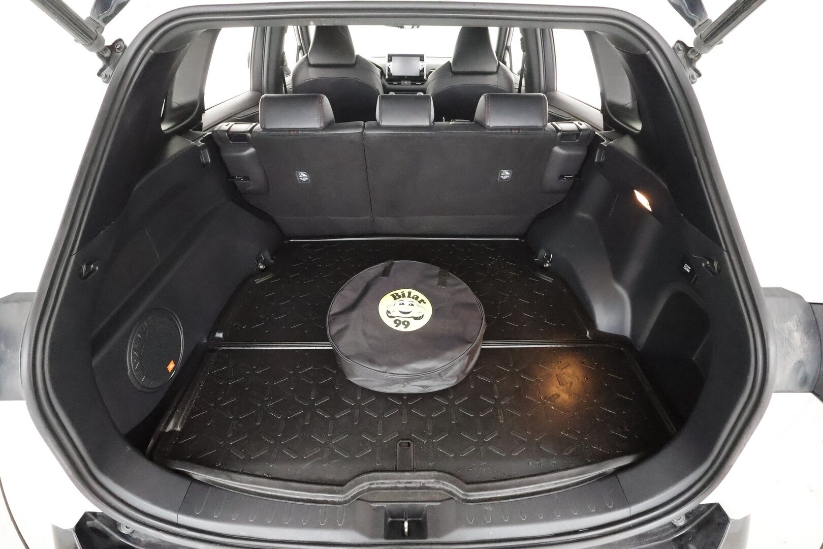 Toyota RAV4 Plug-in 2021 Hybrid 2,5 AWD-i Premium - ACC | HUD | JBL | Koukku | Webasto | Panorama | LED | Navi | Muistipenkki | 360° | Ilmastoidut nahat | Keyless | Suomi-auto | Merkkihuollettu | Supervarusteet
