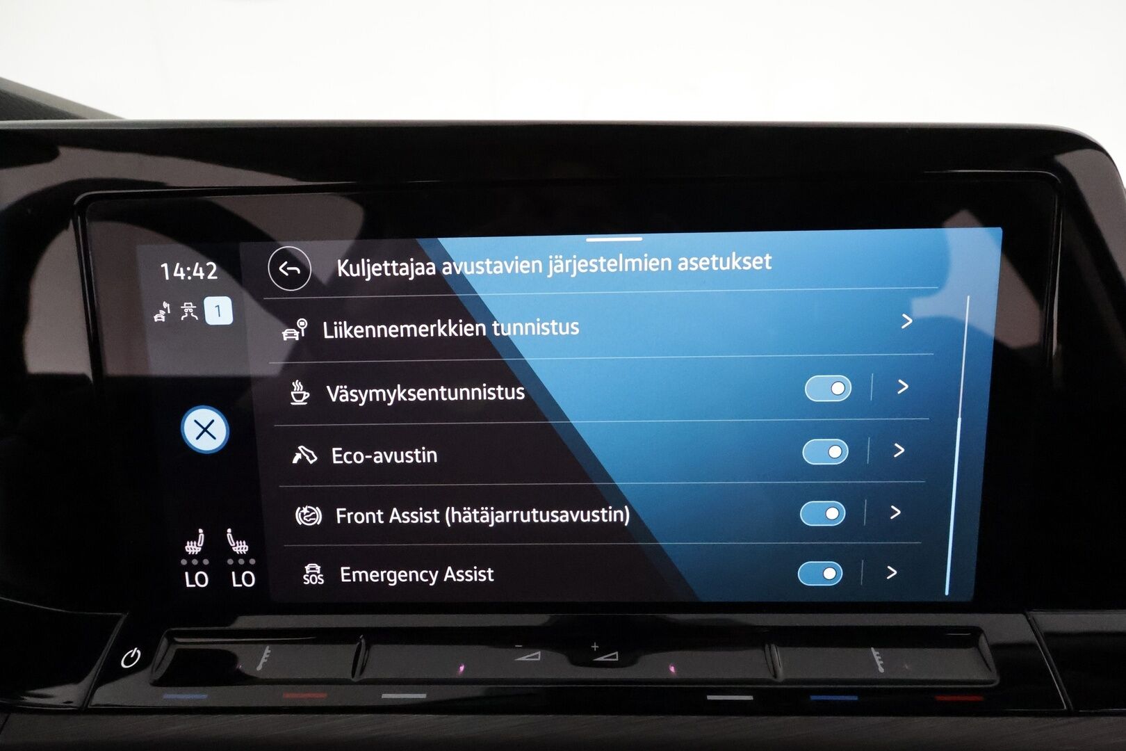 Volkswagen Golf 2021 Variant Style Business 1,5 eTSI 96 kW (MHEV) DSG **Webasto / Adapt.Vakkari / LED / P.kamera / Hierova Muistipenkki** - Suomi-auto / Kahdet Renkaat / Merkkihuollettu!
