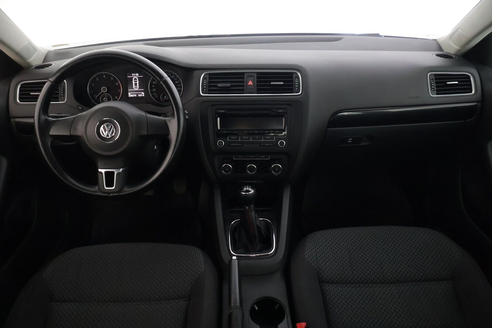 Volkswagen Jetta 2012 Comfortline 1,4 TSI 90 kW (122 hv) - | Suomi-auto | Vakionopeudensäädin | Huoltokirja | Kahdet renkaat | Juuri katsastettu | Myydään vaan huutokaupat.com https://huutokaupat.com/kohde/6621176/volkswagen-jetta-2012
