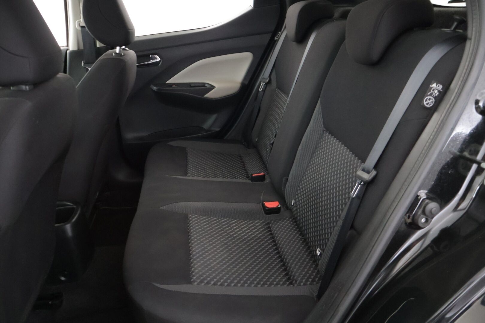 Nissan Micra 2019 IG-T 100 S/S Acenta 5M/T Comfort pack - Suomi-auto | 2x Merkkirenkaat aluvanteilla | Vakkari | Carplay | Kattava huoltohistoria