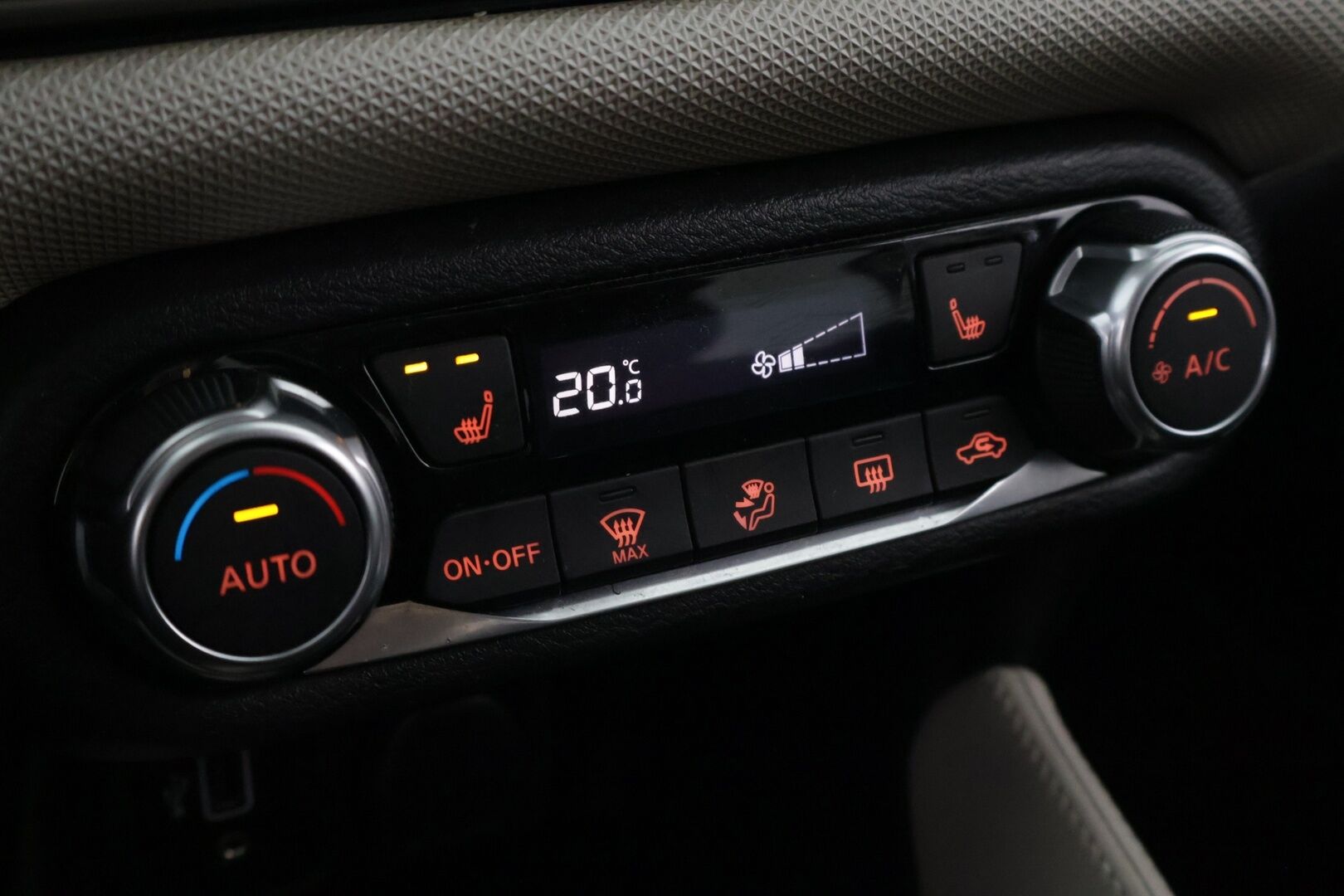 Nissan Micra 2019 IG-T 100 S/S Acenta 5M/T Comfort pack - Suomi-auto | 2x Merkkirenkaat aluvanteilla | Vakkari | Carplay | Kattava huoltohistoria