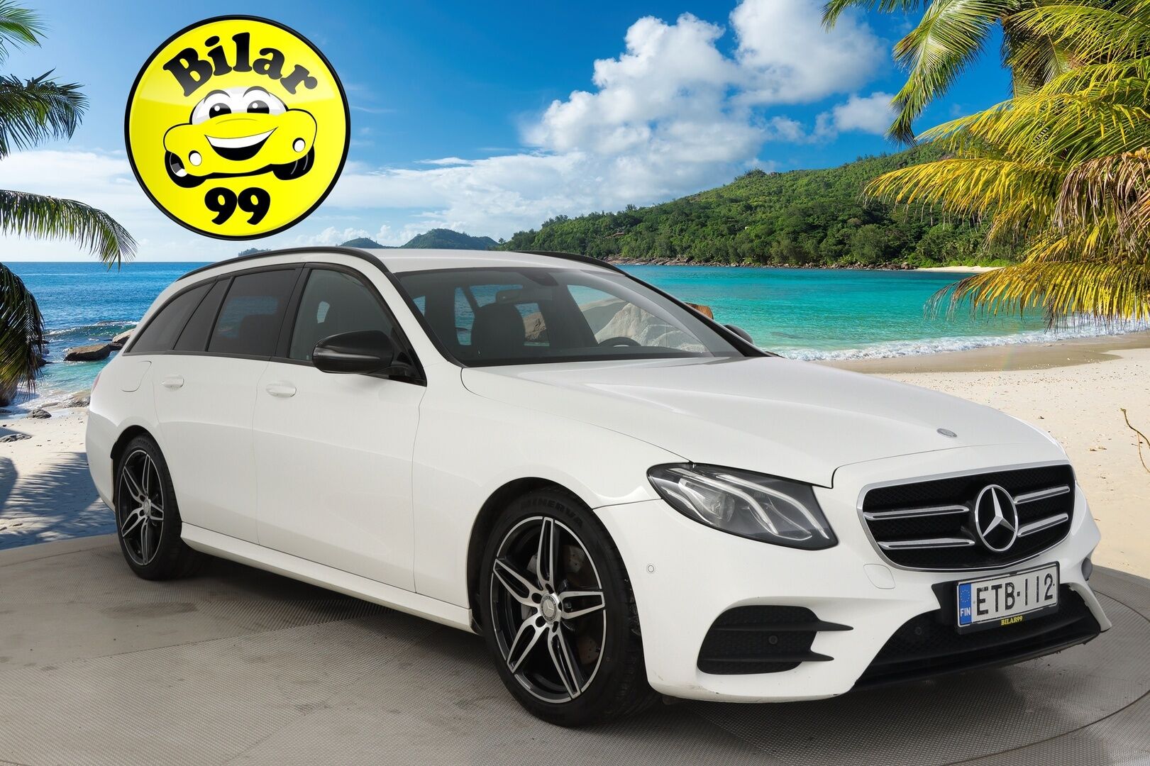 Mercedes-Benz E 2017 220d T A Premium Business AMG - AMG sisä- ja ulkopaketti/  Koukku/  Kamera/  Sporttipenkit/  Ambient*