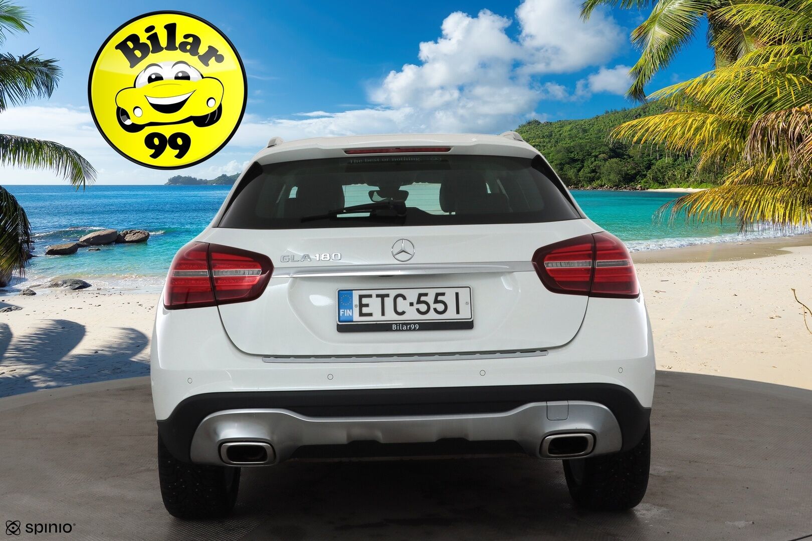 Mercedes-Benz GLA 2018 180 A Premium Business * Vakkari / P.kamera / LED / Navi / Sporttinahat / Apple&Android * - Kahdet renkaat aluvanteilla