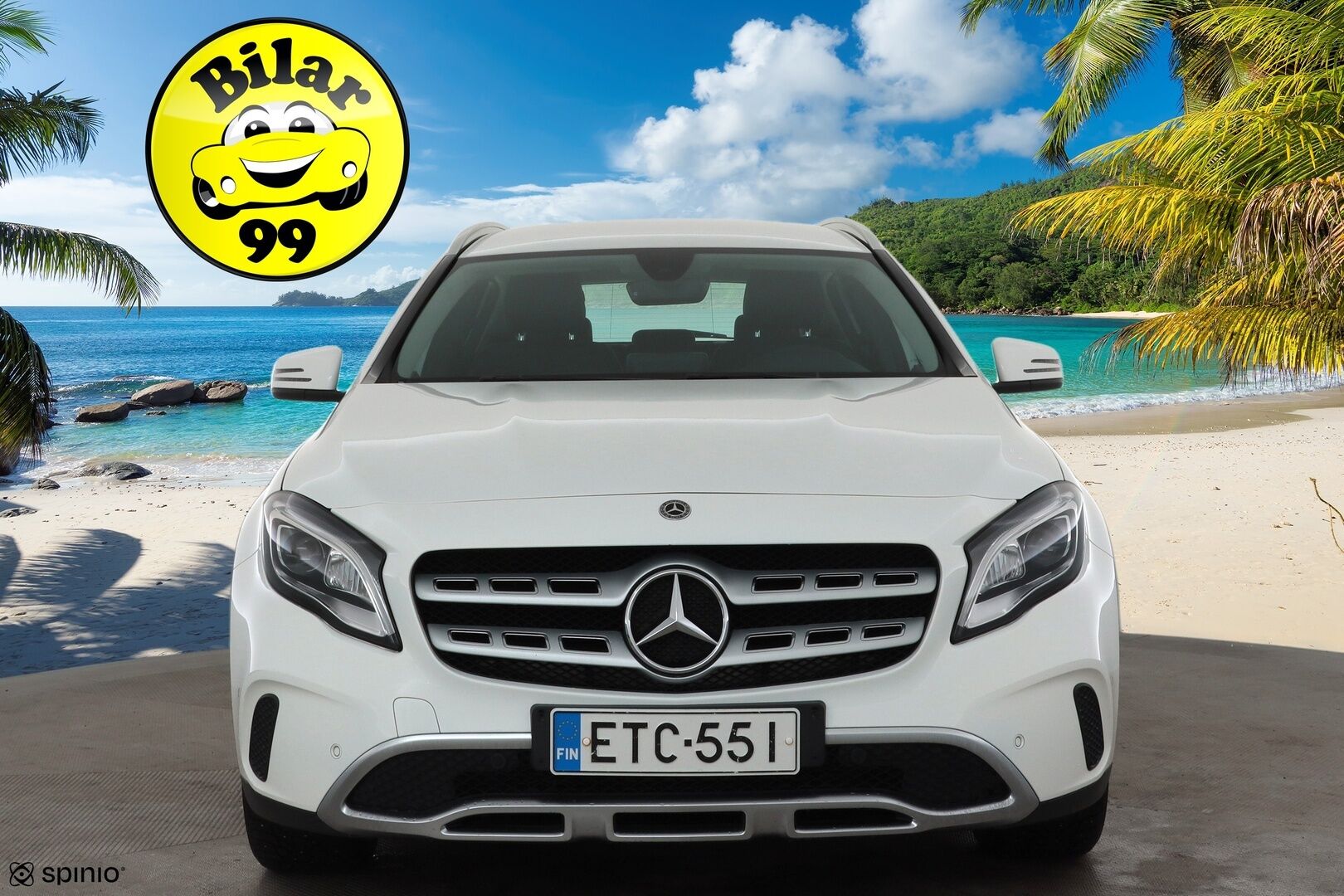 Mercedes-Benz GLA 2018 180 A Premium Business * Vakkari / P.kamera / LED / Navi / Sporttinahat / Apple&Android * - Kahdet renkaat aluvanteilla