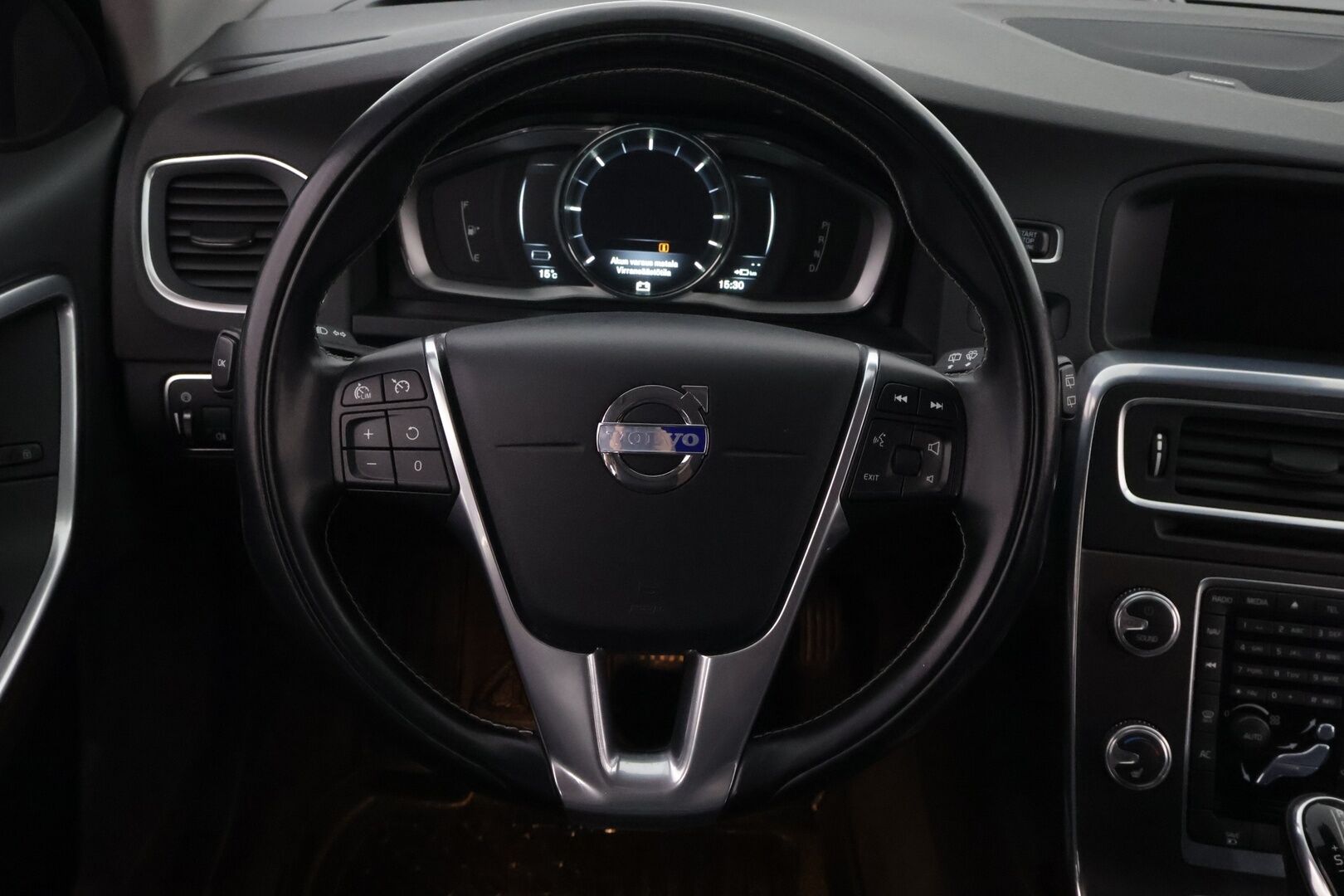 Volvo V60 2015 D6 AWD Summum+ Plug In Hybrid aut YritysOutlet - Myydään vain yrityksille - YritysOutlet - Myydään vain yrityksille