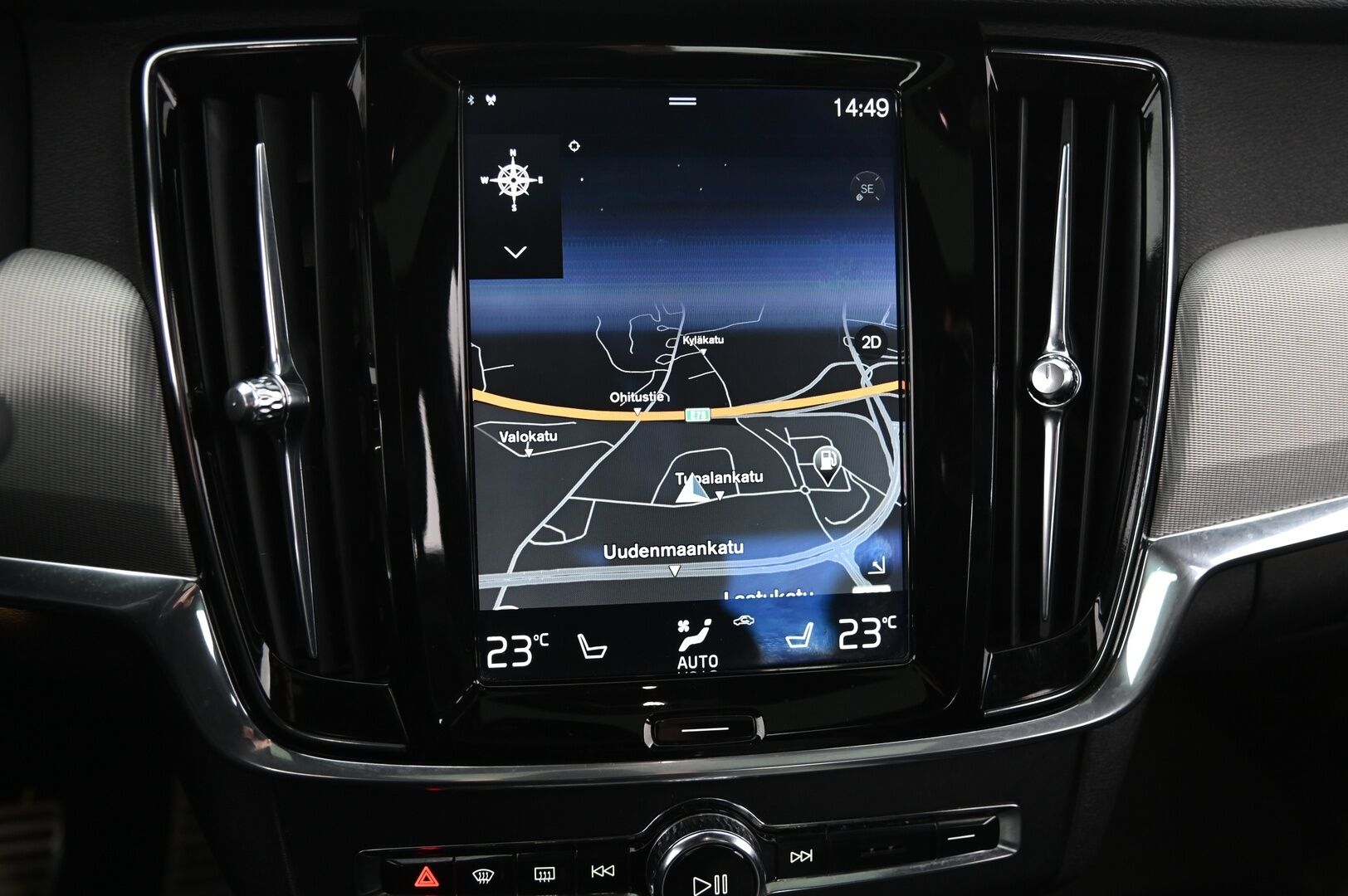Volvo S90 2018 D4 AWD R-Design aut *Muistipenkki / ACC / BLIS / Vetokoukku / Webasto / Lasikattoluukku* - *Seuraava katsastus 4/26 / 2x Hyvät renkaat ja alumiinivanteet*