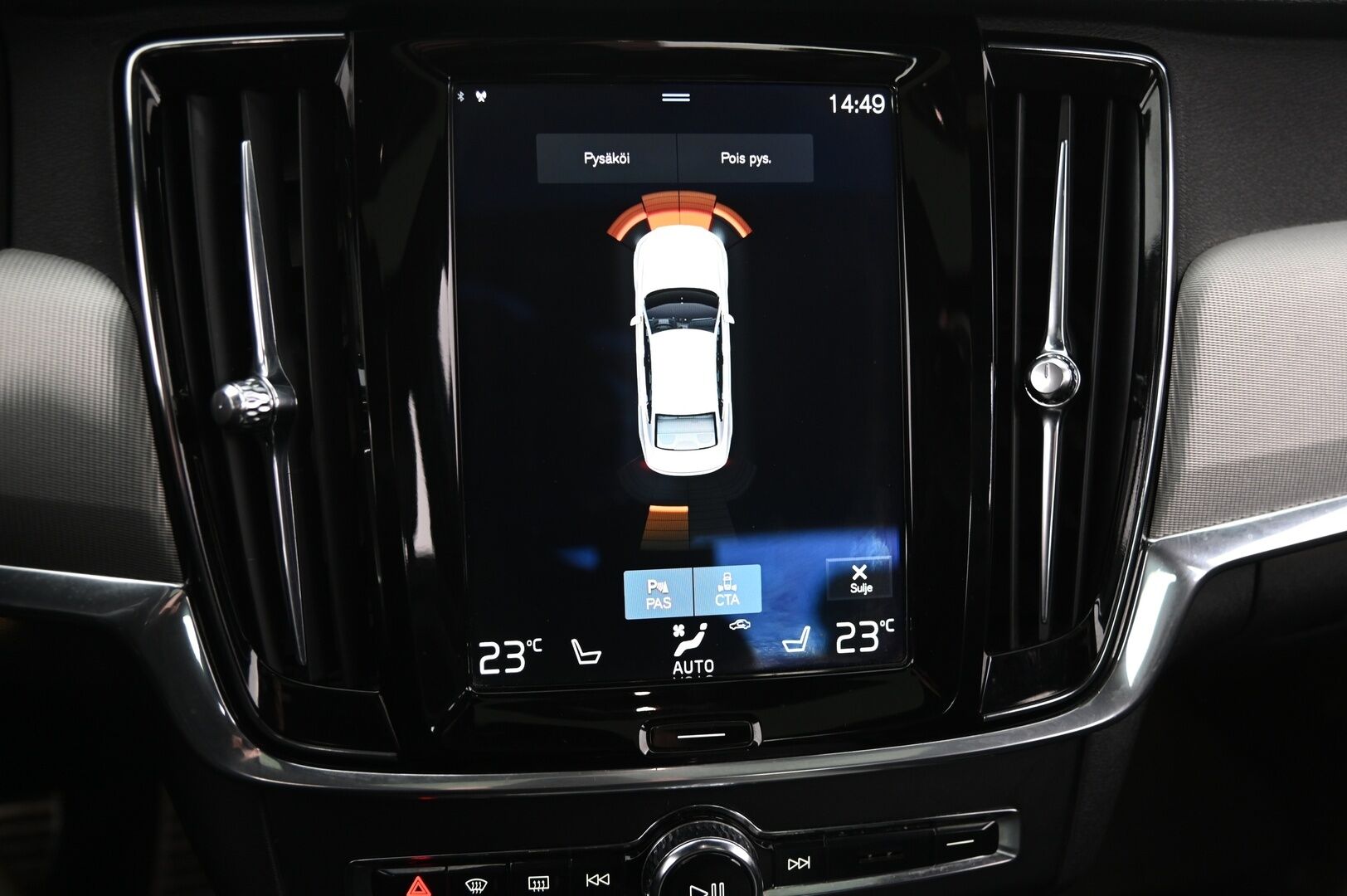 Volvo S90 2018 D4 AWD R-Design aut *Muistipenkki / ACC / BLIS / Vetokoukku / Webasto / Lasikattoluukku* - *Seuraava katsastus 4/26 / 2x Hyvät renkaat ja alumiinivanteet*