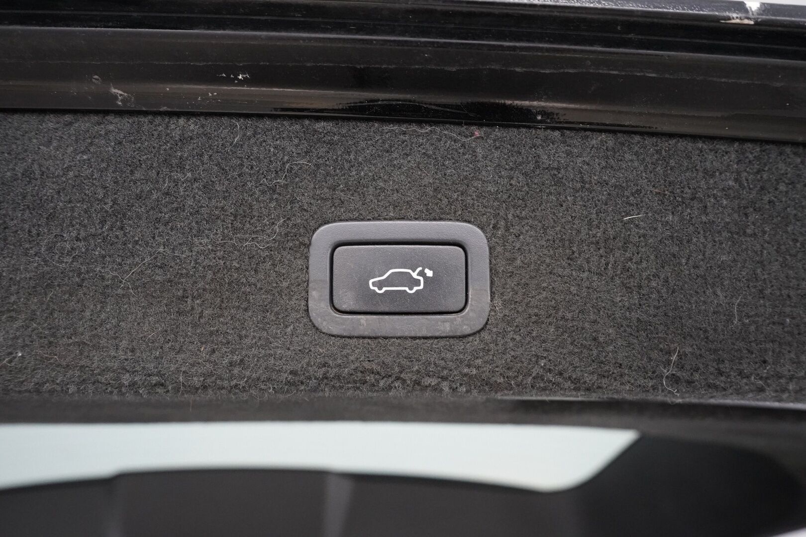 Volvo V70 2008 2.4D Summum aut *YritysOutlet - Myydään vain yrityksille* - Kahdet hyvät renkaat / Hyvät huollot / Kattoikkuna / Nahkasisusta