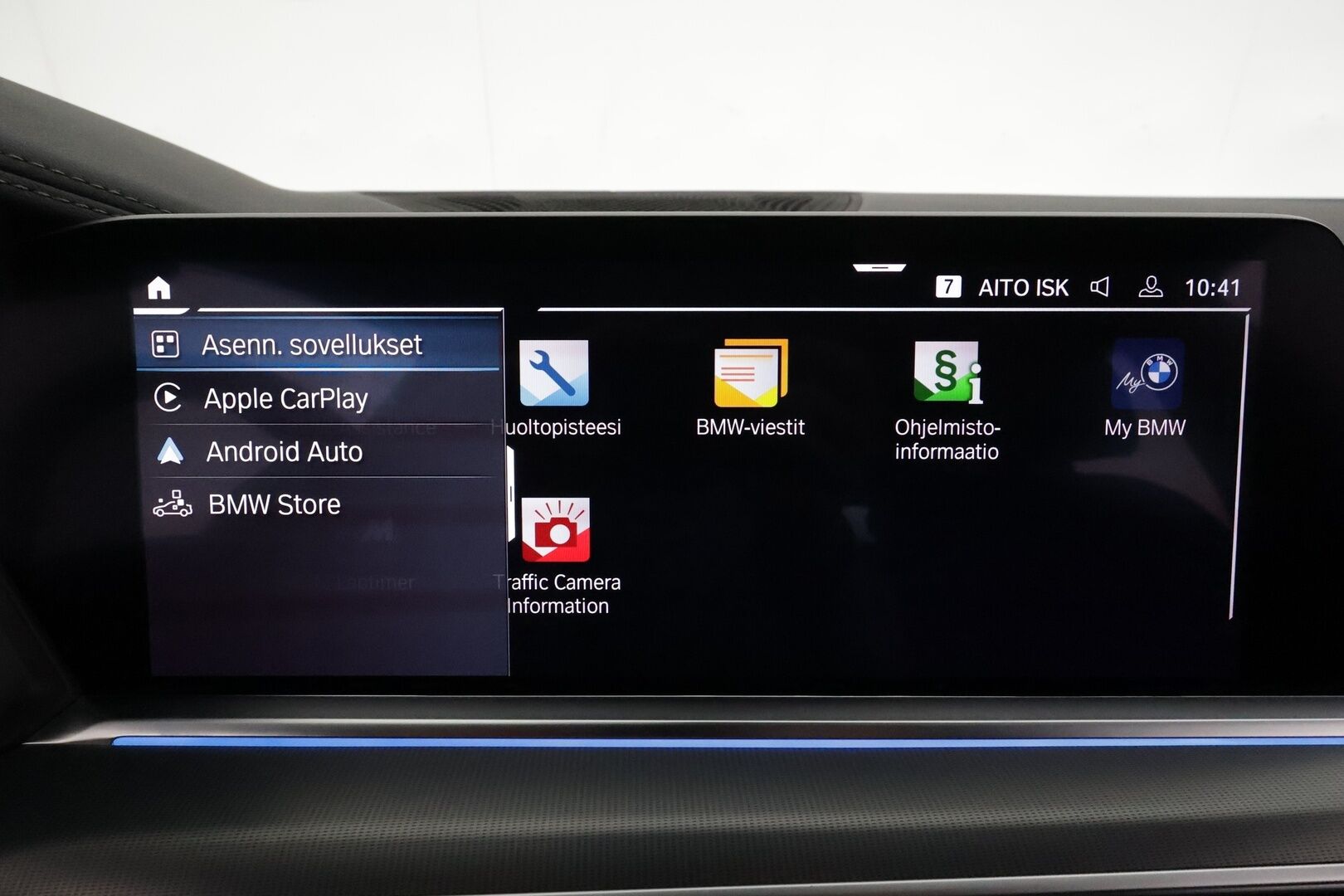 BMW X5 2020 G05 xDrive45e A M-Sport **Adapt.vakkari / HUD / Nelipyöräohjaus / Koukku / 360 Kamera / HiFi / Comfort istuimet** - Super varusteilla / Suomi-auto / Merkkihuollettu / Digimittaristo / Navi / Comfort Access / Ilma-alusta / Adapt.LED / Display Key 