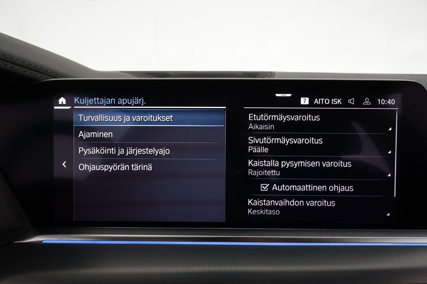 BMW X5 2020 G05 xDrive45e A M-Sport **Adapt.vakkari / HUD / Ilma-alusta / Adapt.LED / Comfort Access / Muistipenkit** - 3,99 % KORKOTARJOUS TÄHÄN AUTOON 31.8. ASTI! - Suomi-auto / Merkkihuollettu / Digimittaristo / Navi / Koukku / Nelipyöräohjaus / Hifit / 360.kamera / Display Key 