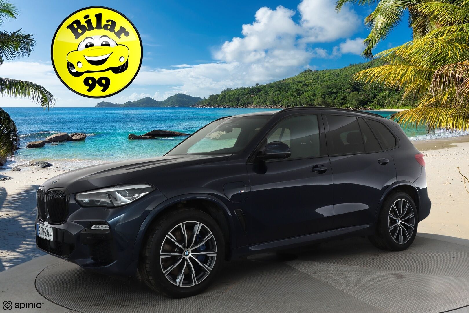 BMW X5 2020 G05 xDrive45e A M-Sport **Adapt.vakkari / HUD / Ilma-alusta / Adapt.LED / Comfort Access / Muistipenkit** - 3,99 % KORKOTARJOUS TÄHÄN AUTOON 31.8. ASTI! - Suomi-auto / Merkkihuollettu / Digimittaristo / Navi / Koukku / Nelipyöräohjaus / Hifit / 360.kamera / Display Key 