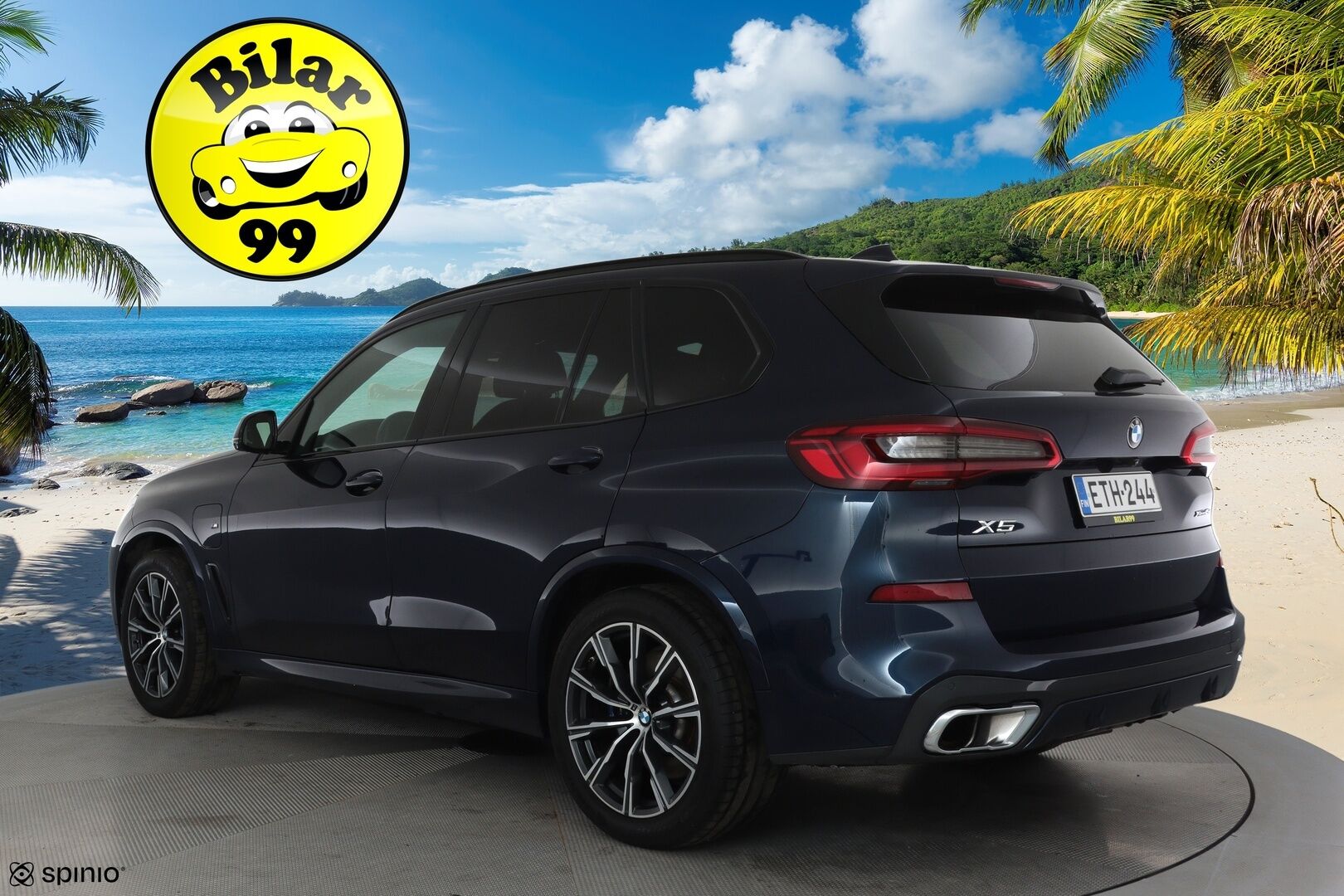 BMW X5 2020 G05 xDrive45e A M-Sport **Adapt.vakkari / HUD / Ilma-alusta / Adapt.LED / Comfort Access / Muistipenkit** - 3,99 % KORKOTARJOUS TÄHÄN AUTOON 31.8. ASTI! - Suomi-auto / Merkkihuollettu / Digimittaristo / Navi / Koukku / Nelipyöräohjaus / Hifit / 360.kamera / Display Key 
