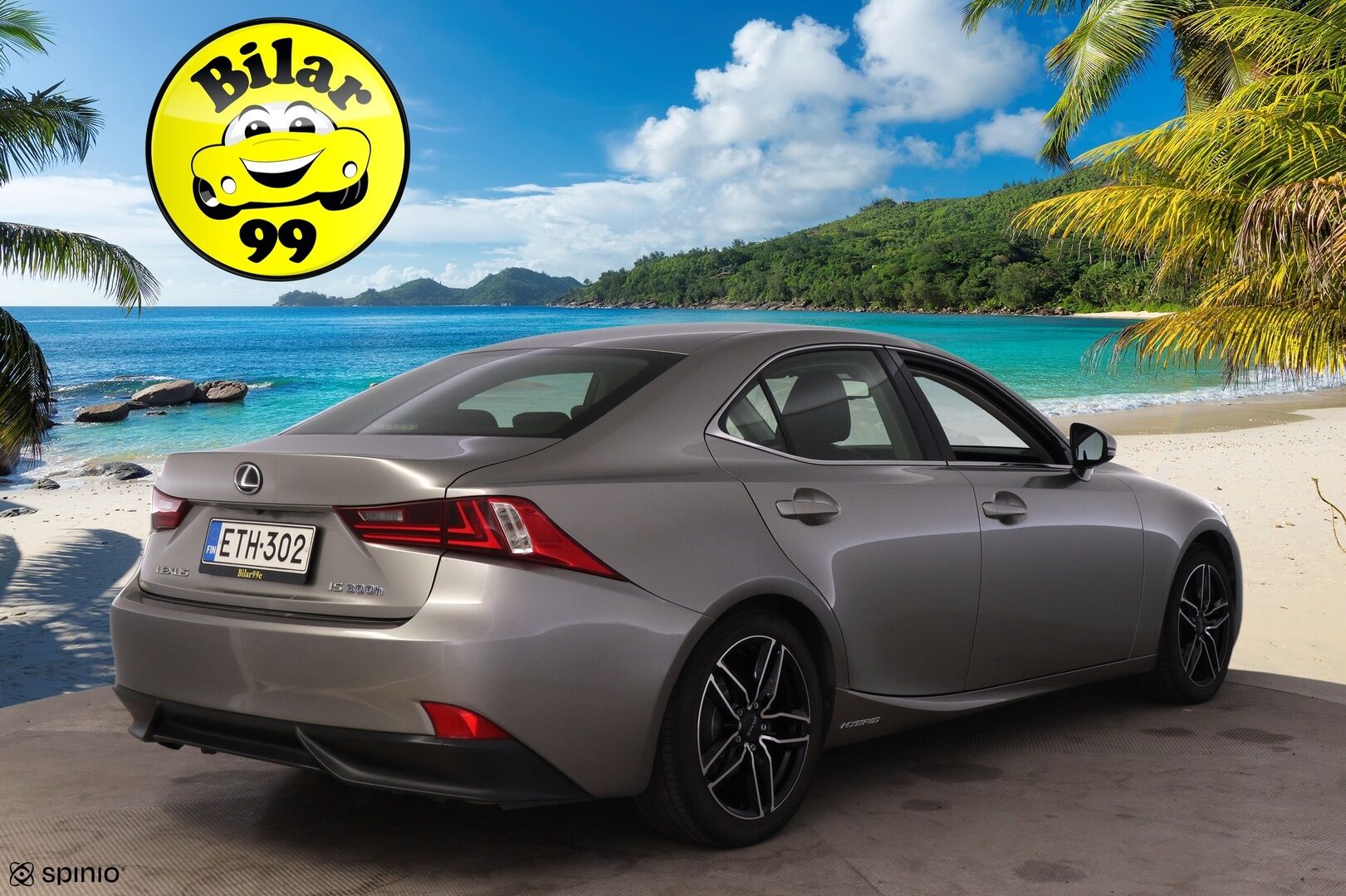 Lexus IS 2015 IS300H Hybrid A Comfort *KeylessGo / Puolinahat / Lohko S.Pistoke / Vakkari / P.Kamera* - Hieno Lexus huippurenkain sekä erittäin särmällä huoltohistorialla!