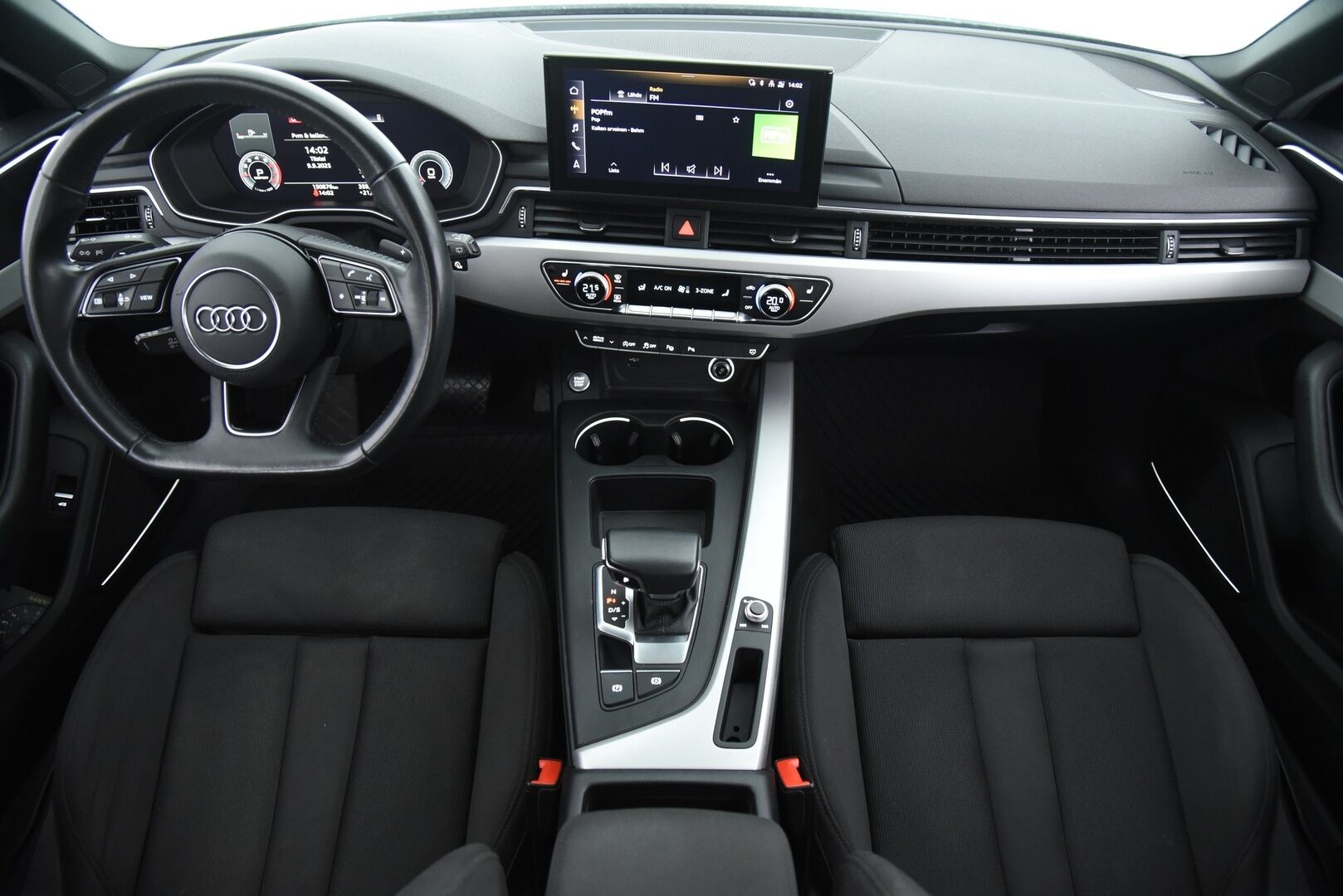 Audi A4 2020 Avant Business S line Comfort Edition 35 TFSI 110 kW MHEV S tronic / B&O / Webasto / Digimittaristo / 360 / Koukku - Katso varusteet! / Suomi-auto / Hierovat sporttipenkit / LED