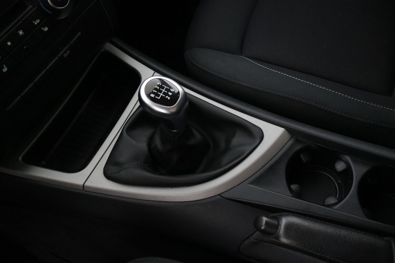 BMW 116 2012 E87 Hatchback 5-ov Limited Business Edition - * Tämä auto myydään Huutokaupat.com kautta *