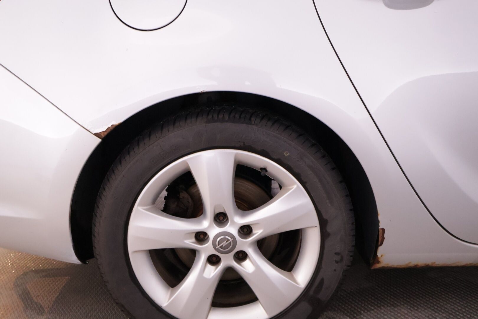 Opel Astra 2011 Sport Tourer Sport 2,0 CDTI 118kW AT6 - Myydään Huutokaupat.com - | Koukku | Vakkari | Lohko lämmitin | 2x Hyvät renkaat | 
