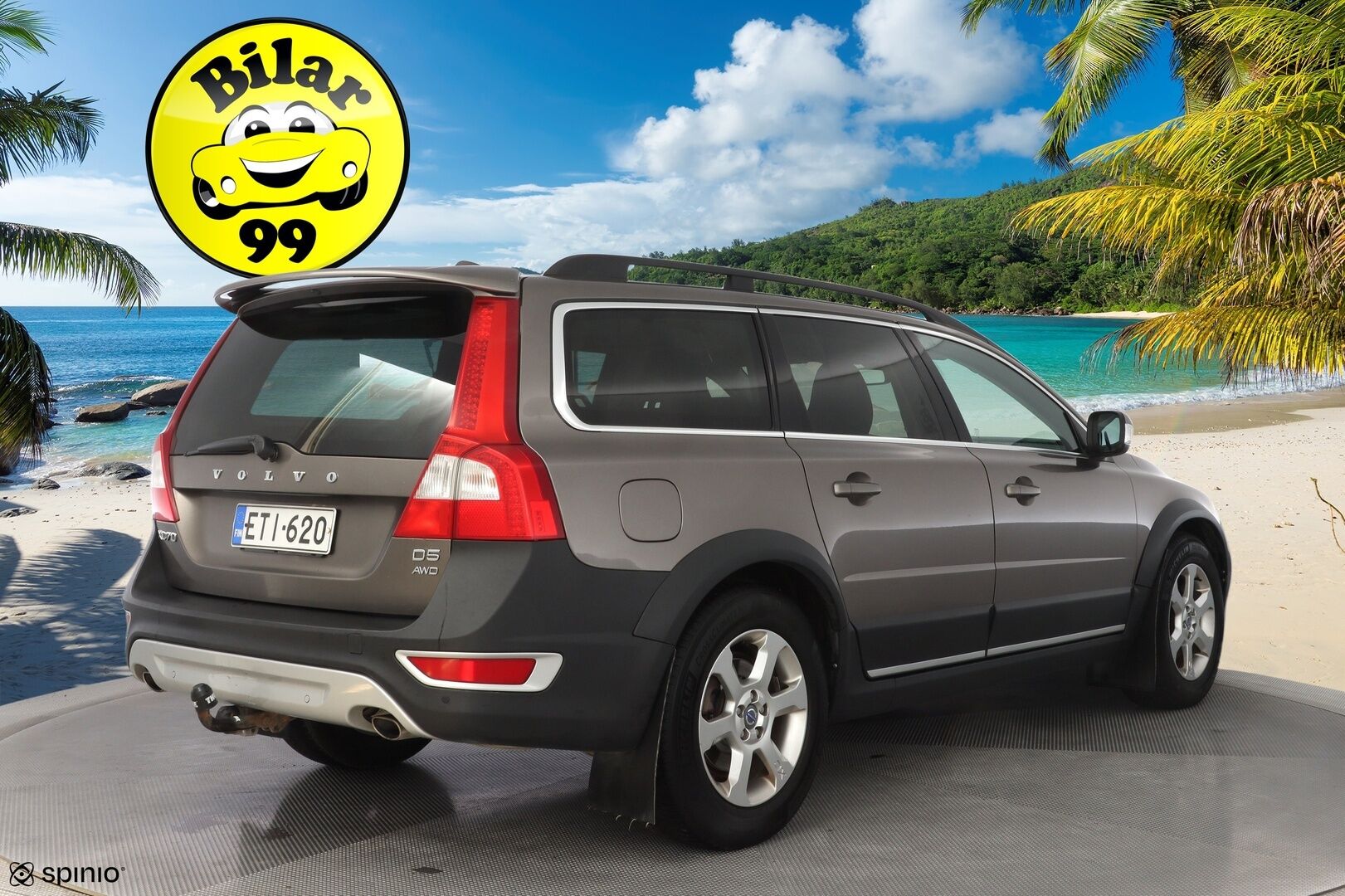 Volvo XC70 2011 D5 AWD Summum aut * Webasto / Vakkari / Tutka / Koukku /  Xenon * - Suomi-auto / Kahdet alumiinivanteet / Jakopää tehty 09/25!