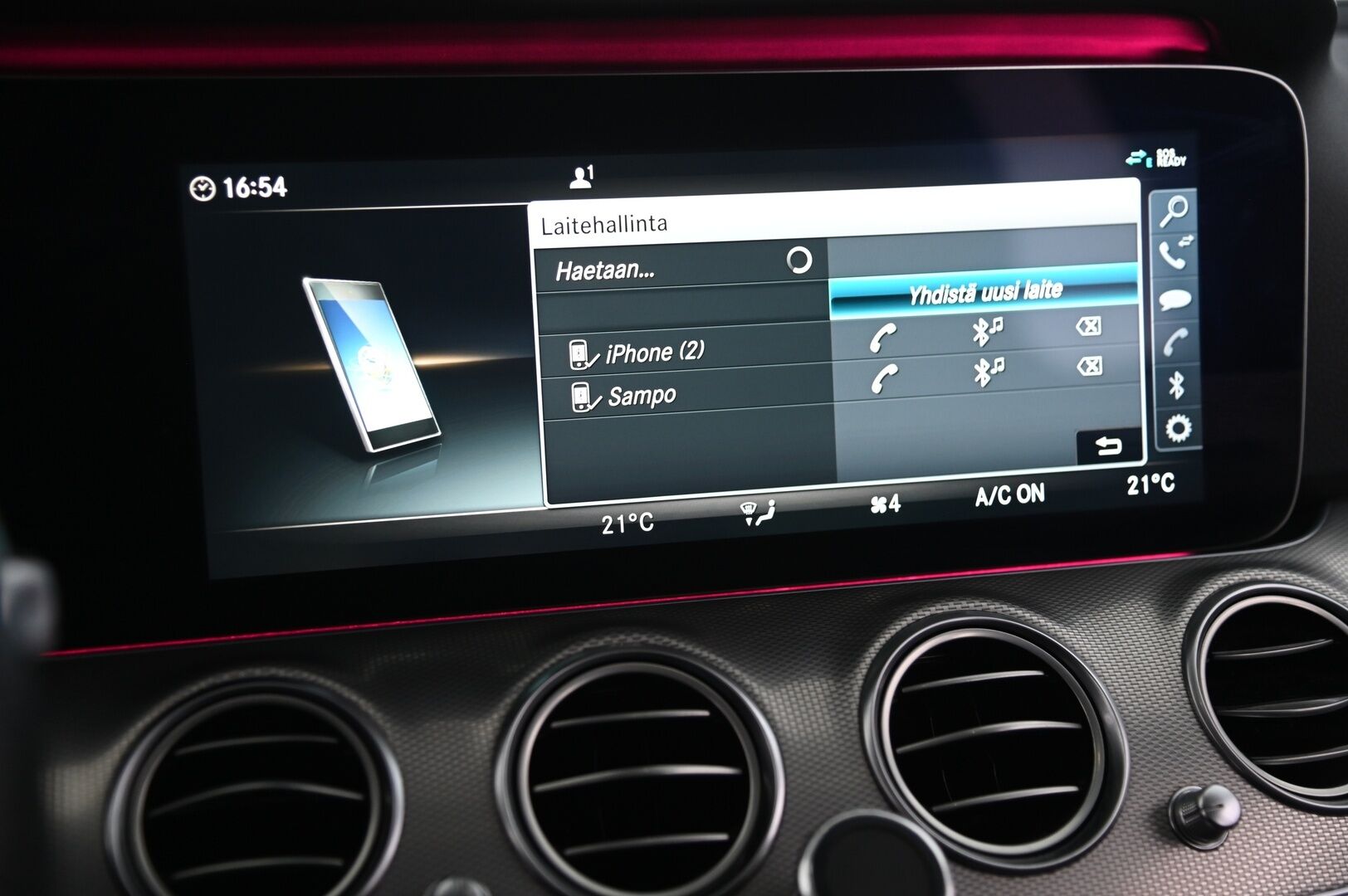 Mercedes-Benz E 2017 220 d T A Premium Business - Hierovat penkit | DTR+ | HUD | Widescreen | Koukku | Navi | P.Kamera | Muistipenkit | g9 | 2x renkaat&alumiinivanteet
