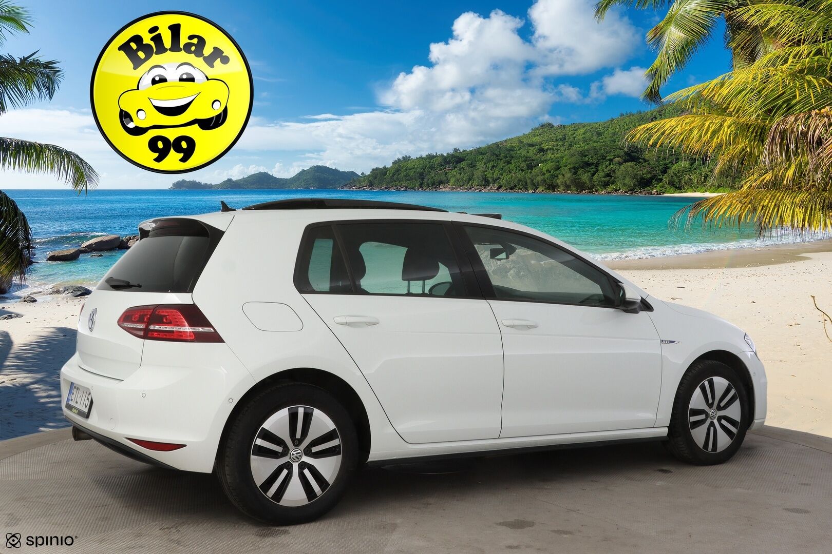 Volkswagen Golf 2015 GTE Plug-In Hybrid 150 kW (204 hv) DSG-automaatti * Kattoluukku / ACC / BLIS / KeyLess / Navi / Tutkat * - Merkkihuollettu! / Kahdet hyvät renkaat / Siisti! 