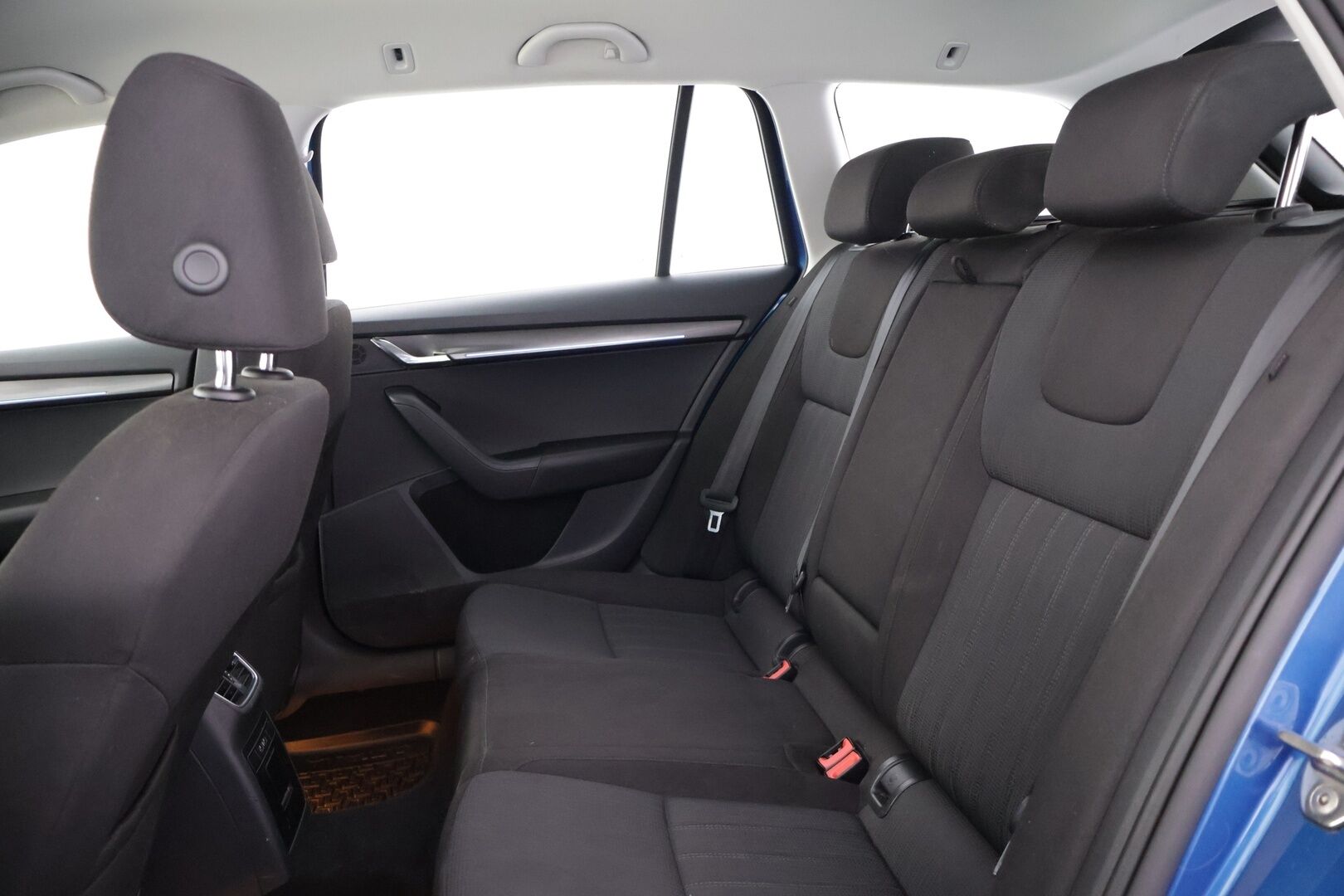 Skoda Octavia 2019 Combi 2,0 TSI 190 4x4 Style DSG Autom. - | Adapt. Vakkari | Webasto | Koukku | Parkkitutka | LED-valot |