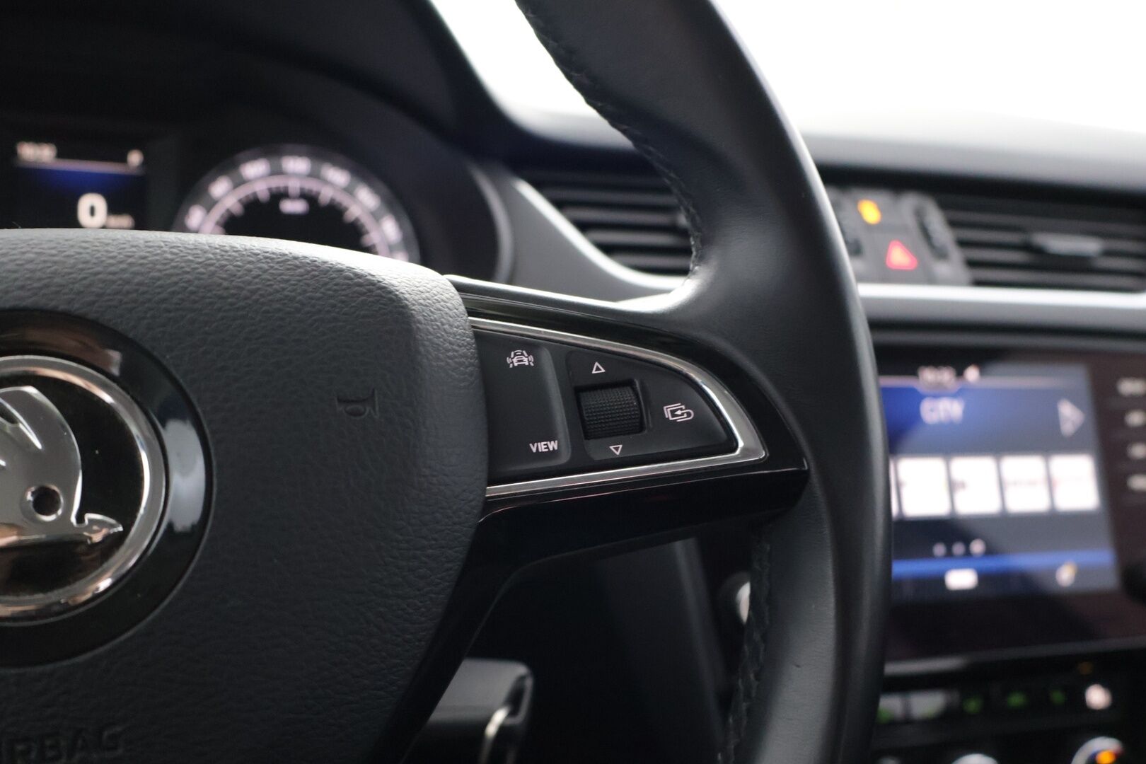 Skoda Octavia 2019 Combi 2,0 TSI 190 4x4 Style DSG Autom. - | Adapt. Vakkari | Webasto | Koukku | Parkkitutka | LED-valot |