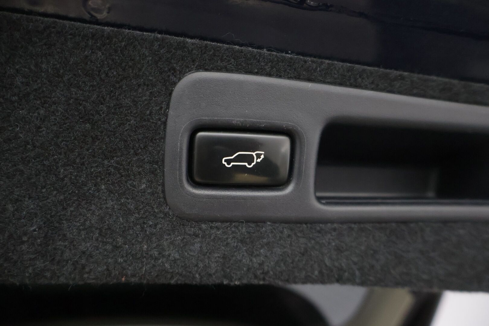 Lexus RX 2012 450h Hybrid 4WD A Executive * Muisti nahat / Peruutuskamera / Irroitettava vetokoukku / Vakkarii / Premium- Audio* -  Voimaa ja pehmeyttä / Kahdet huippu renkaat / Koukku / Neliveto /