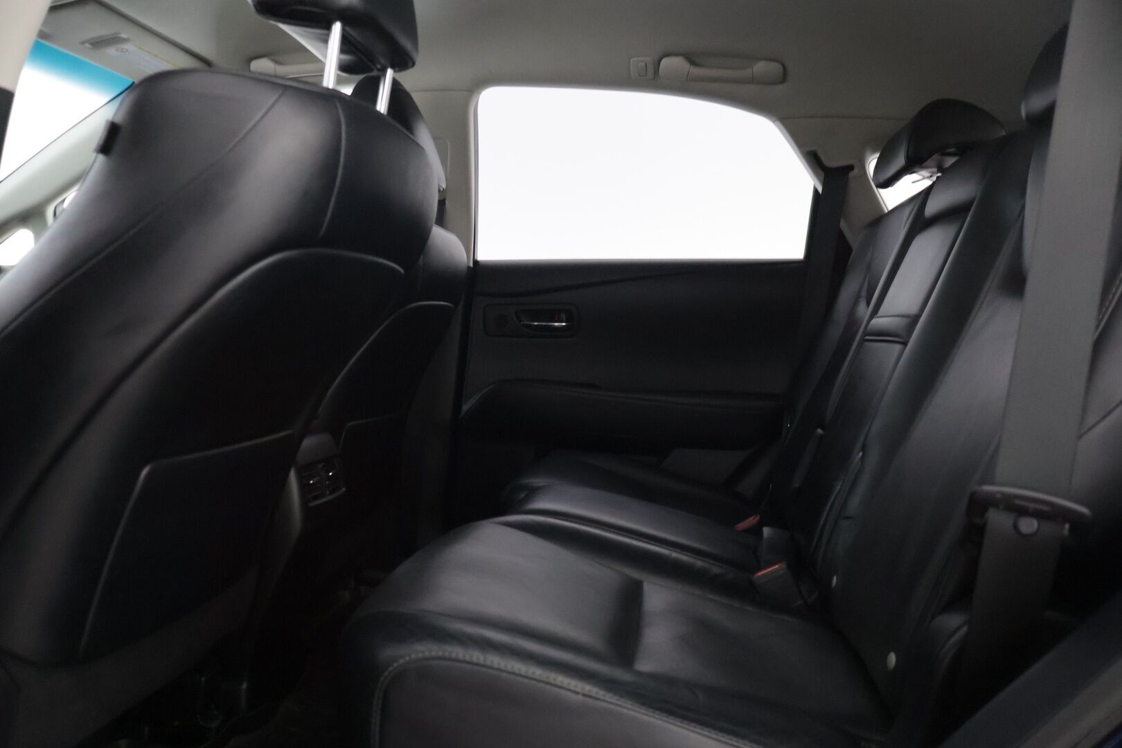 Lexus RX 2012 450h Hybrid 4WD A Executive * Muisti nahat / Peruutuskamera / Irroitettava vetokoukku / Vakkarii / Premium- Audio* - Voimaa ja pehmeyttä / Kahdet huippu renkaat / Koukku / Neliveto / - HULLUT AVAJAISHULINAT KORKOTARJOUS 3,29 %