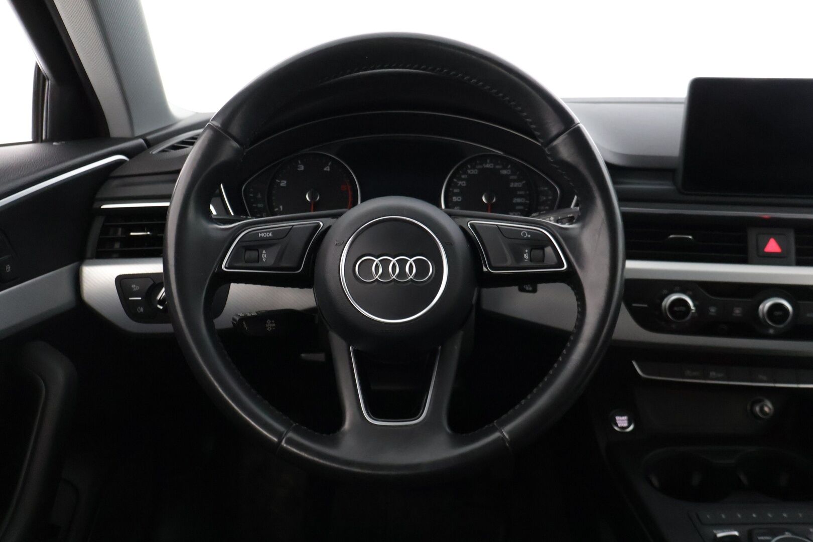 Audi A4 2018 Avant Business 2,0 TDI 110 kW S tronic * Xenon / Vakkari / P. tutkat / Sähkökontti / Navi * - Näyttävä tummanharmaa väri! / Lohkolämmitin - HULLU BLACKWEEK KORKOTARJOUS 2,49%