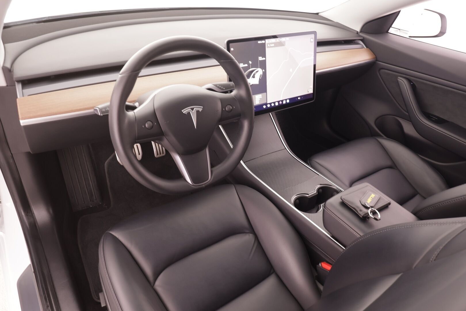 Tesla Model 3 2019 Performance - | ACC | Lasikatto | Premium audio | P.kamera | Sähkönahat | Muistipenkki | Track mode | LED | 2x renkaat aluin | 
