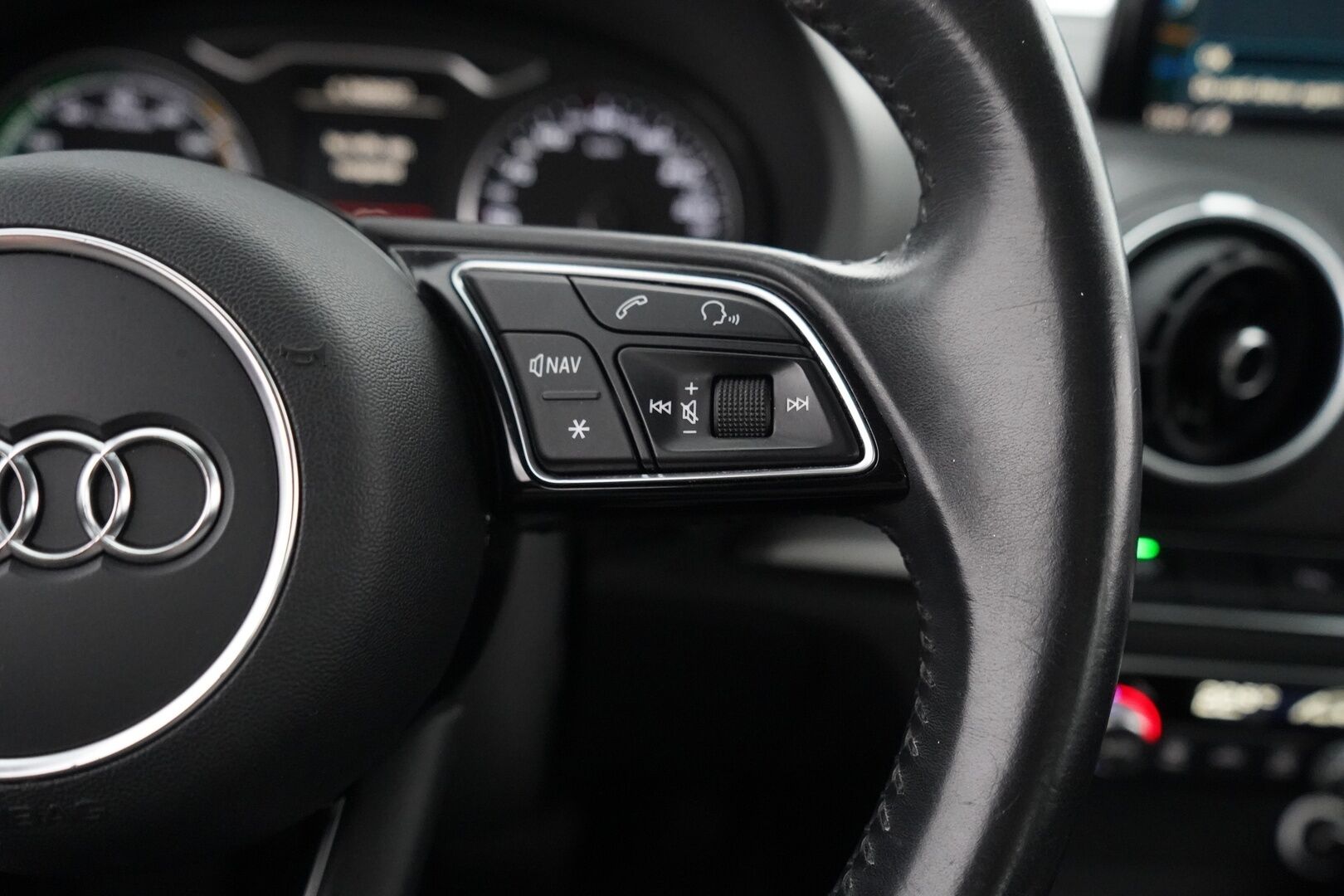 Audi A3 2017 Sportback Business Sport 1,4 TFSI e-tron S tronic