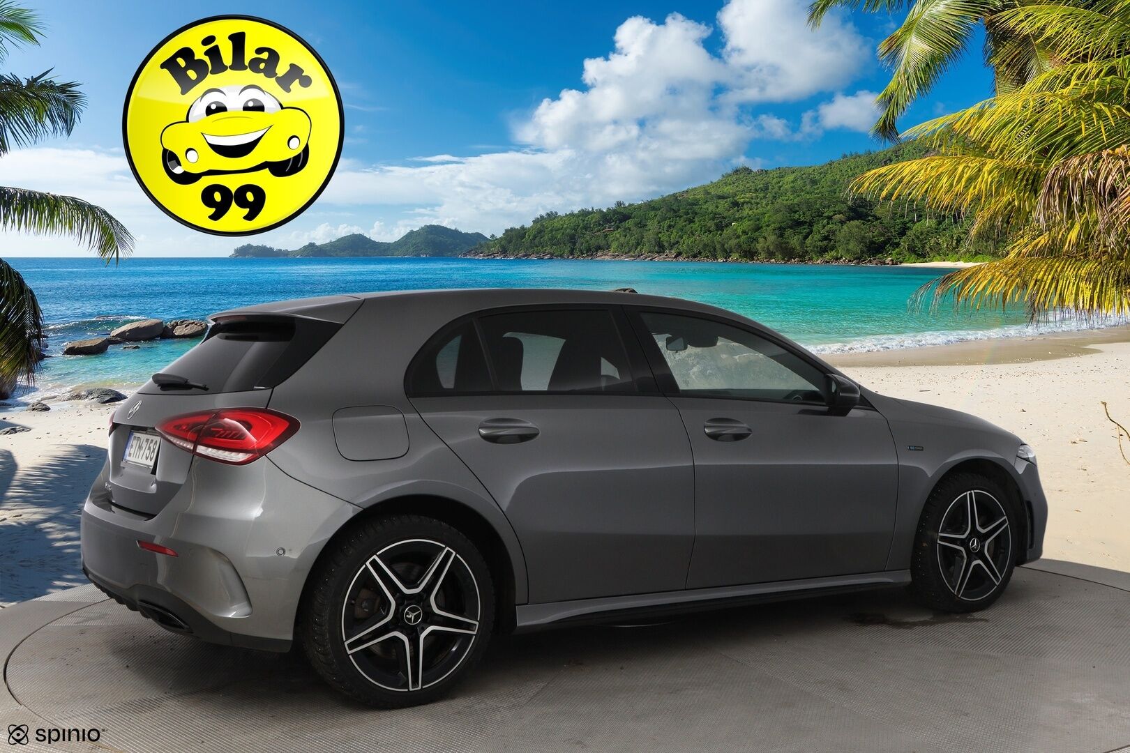 Mercedes-Benz A 2021 250 e A Business AMG EQ Power * Widescreen / Peruutuskamera / Panoraama / AppleCarPlay - Midline Sound / Lisälämmitin / 2x Renkaat aluvantein! - HULLUT AVAJAISHULINAT KORKOTARJOUS 3,29 %