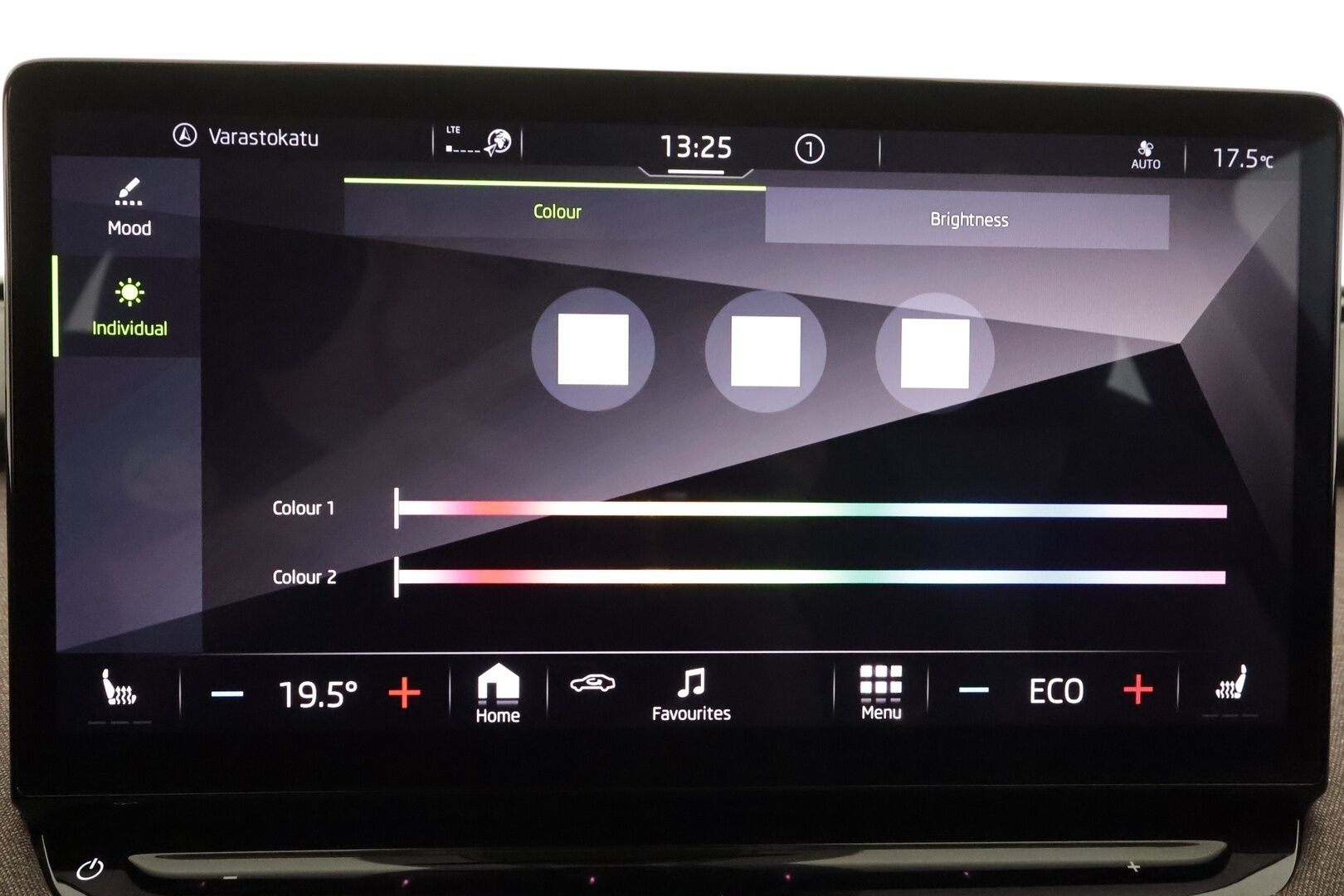 Skoda Enyaq 2021 60 Launch Edition iV - | ACC | ILP | Muistipenkki | Matrix-LED | P-Kamera | Ratinlämmitys | Keyless | Apple&Android | 1.Om Suomi-auto | Kahdet Renkaat | Merkkihuollettu |