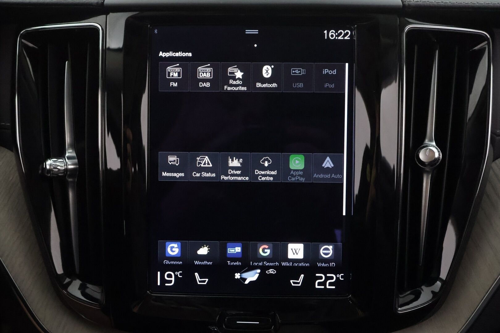 Volvo XC60 2021 T6 TwE AWD Business Inscription aut. - | ACC | Webasto | Koukku | Panorama | High Performance Audio | Muistipenkki | LED | P.Kamera | Sporttinahat | Keyless | Apple&Android | Suomi-auto | Kahdet Renkaat | Merkkhuollettu |