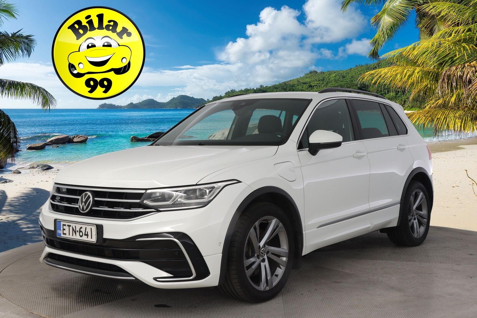 Volkswagen Tiguan 2021 R-Line eHybrid 180 kW DSG-autm **Adapt.vakkari / Matrix LED / P.tutkat / Digimittaristo / Sporttipenkit / KeylessGo** - Akku kuntotarkastettu / Suomi-auto / Kahdet renkaat aluvanteilla