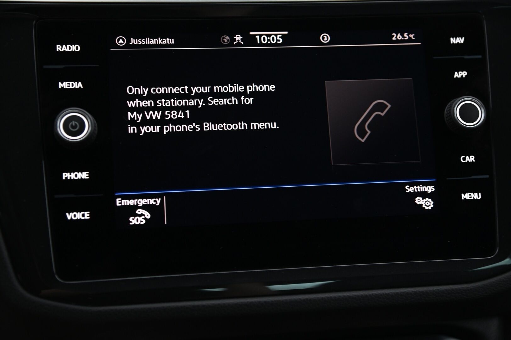 Volkswagen Tiguan 2021 R-Line eHybrid 180 kW DSG-autm **Adapt.vakkari / Matrix LED / P.tutkat / Digimittaristo / Sporttipenkit / KeylessGo** - Akku kuntotarkastettu / Suomi-auto / Kahdet renkaat aluvanteilla