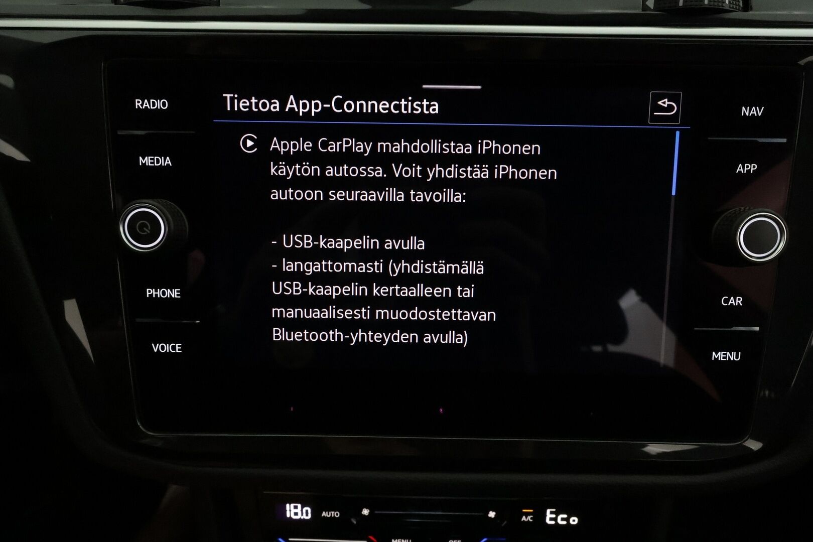 Volkswagen Tiguan 2021 R-Line eHybrid 180 kW DSG-autm **Adapt.vakkari / Matrix LED / P.tutkat / Digimittaristo / Sporttipenkit / KeylessGo** - Akku kuntotarkastettu / Suomi-auto / Kahdet renkaat aluvanteilla