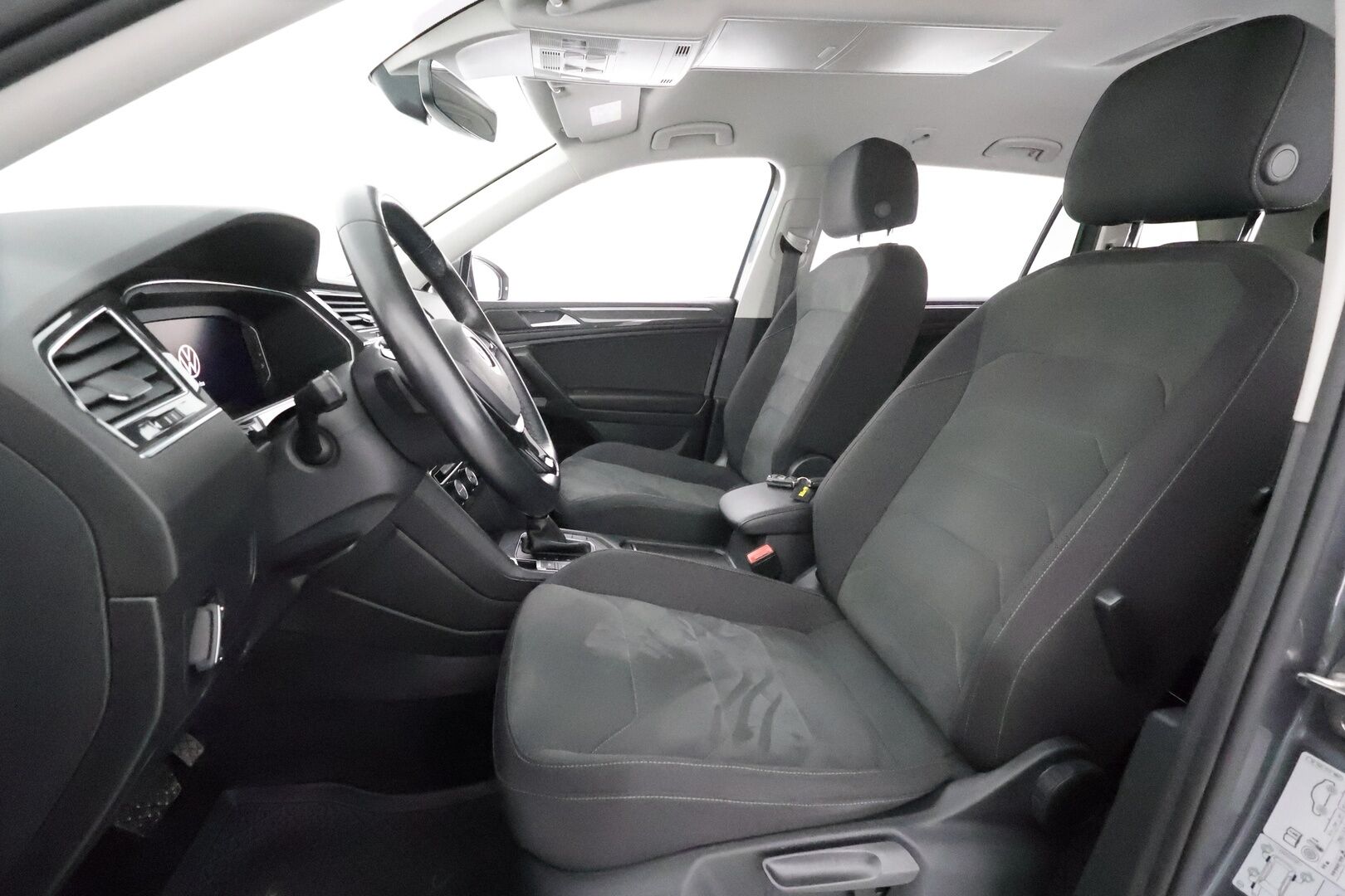 Volkswagen Tiguan Allspace 2021 Highline 1,5 TSI EVO 110 kW DSG **360-kamera / LED / Digimittari / KeylessGo / Adapt.Vakkari / Ratinlämmitin** - 1-Om Suomi-auto / 2x alut