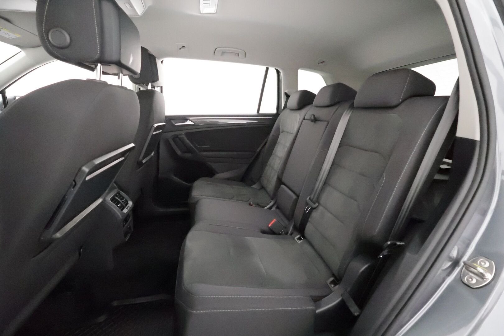Volkswagen Tiguan Allspace 2021 Highline 1,5 TSI EVO 110 kW DSG **360-kamera / LED / Digimittari / KeylessGo / Adapt.Vakkari / Ratinlämmitin** - 1-Om Suomi-auto / 2x alut