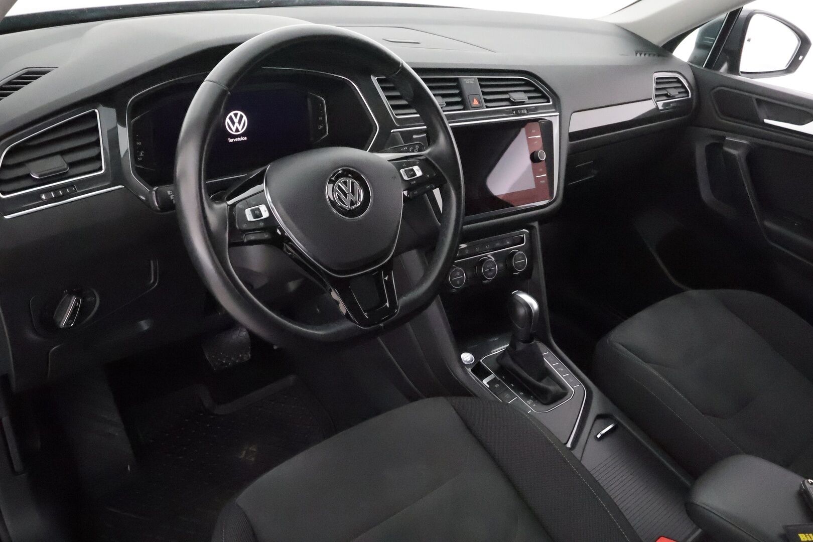 Volkswagen Tiguan Allspace 2021 Highline 1,5 TSI EVO 110 kW DSG **360-kamera / LED / Digimittari / KeylessGo / Adapt.Vakkari / Ratinlämmitin** - 3,99% KORKOTARJOUS TÄHÄN AUTOON 21.9. ASTI - 1-Om Suomi-auto / 2x alut / Todella kattavat varusteet!