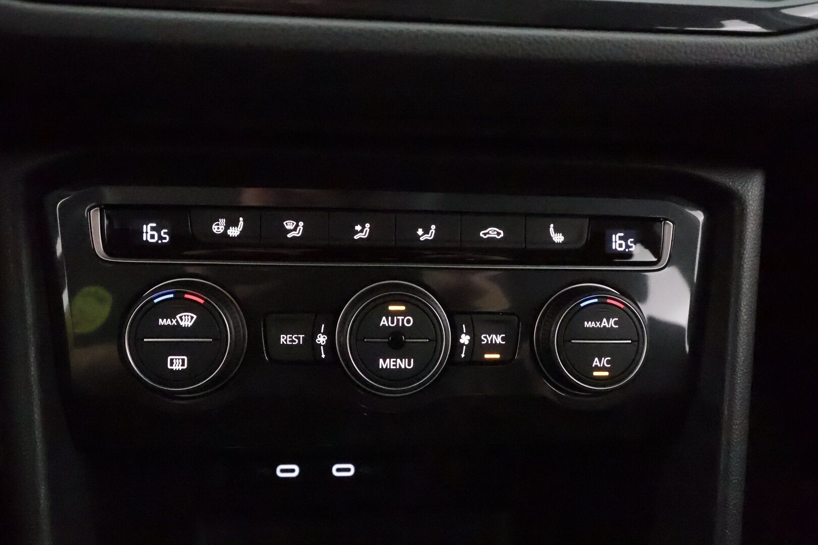 Volkswagen Tiguan Allspace 2021 Highline 1,5 TSI EVO 110 kW DSG ** Adapt.Vakkar / Digimittaristo / 360-kamera / LED  / KeylessGo / Ratinlämmitin** - 1-Om Suomi-auto / 2x alumiinivanteet & Huippukuntoiset renkaat / Hyvällä huoltohistorialla