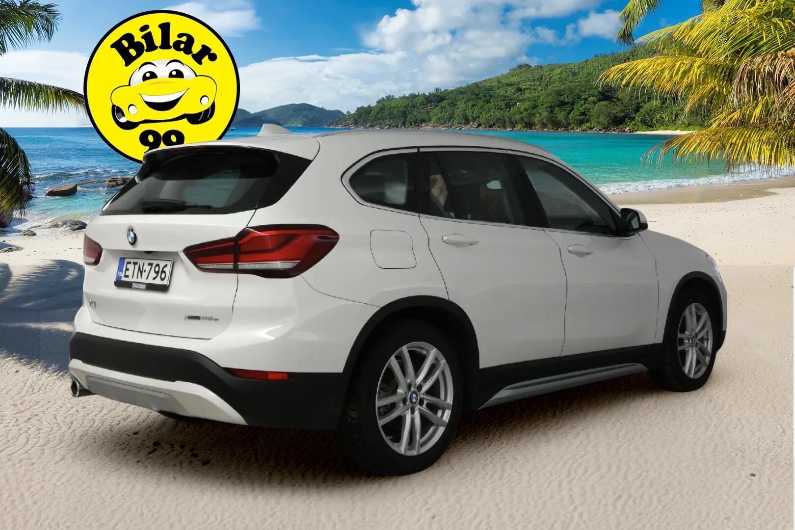 BMW X1 2021 F48 xDrive25e A Charged Edition xLine ** Sporttipenkit / HUD / P-Kamera / TULOSSA ** - 1. om Suomi-auto / LED / Comfort Access 