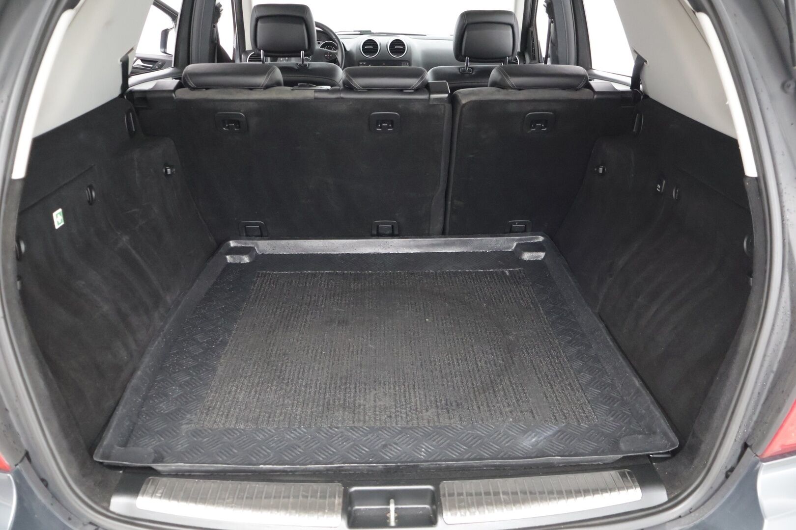 Mercedes-Benz ML 2010 ML 350 CDI 4MATIC AMG** Loistavassa kunnossa / hyvin huollettu / Ei ilmajousia / Ole nopea!** - Huippu varusteet! / Lisätiedot Jussilta P*0107395358
