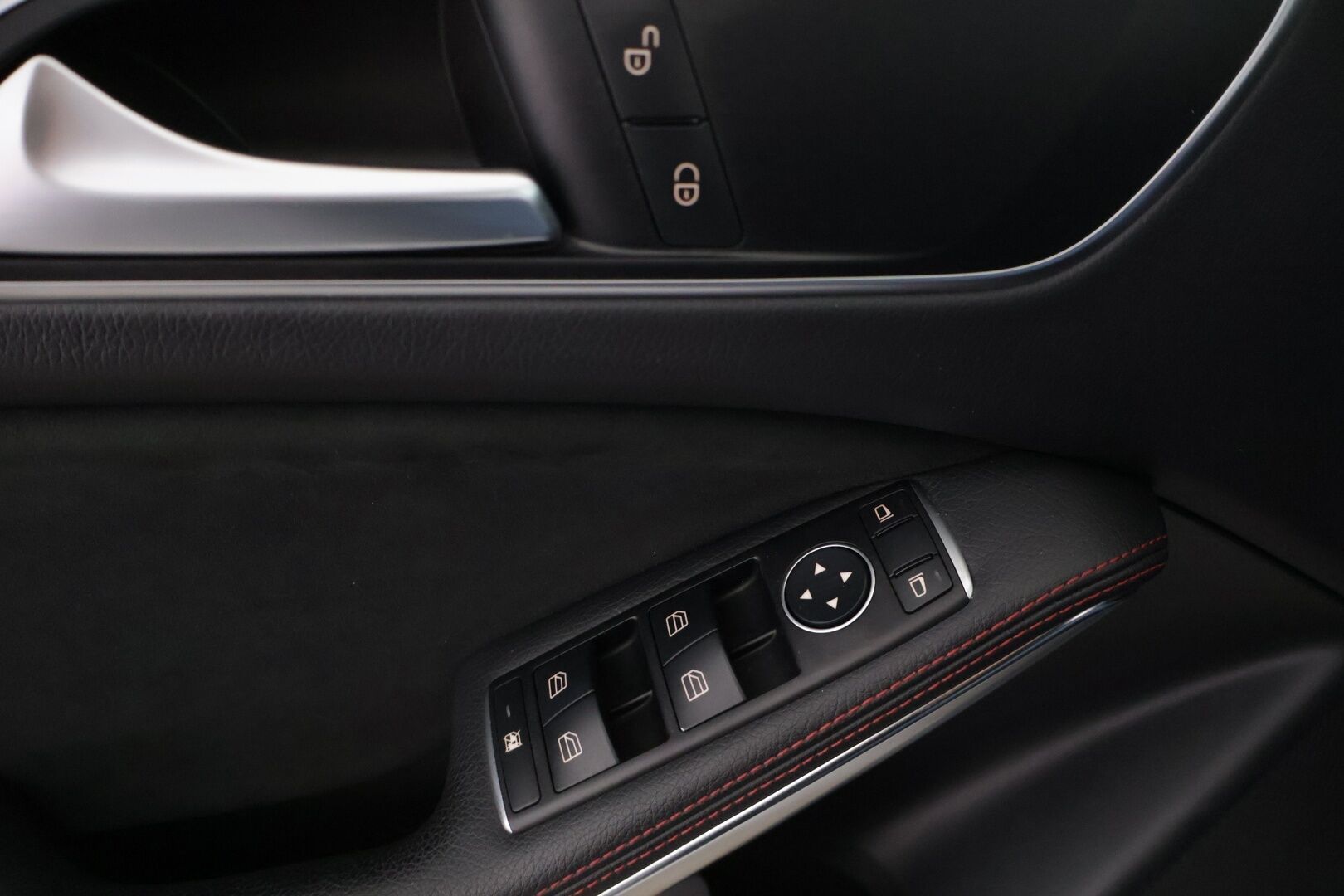 Mercedes-Benz A 2016 160 Business AMG - Bluetooth | Navi | Sporttipenkit | Tutkat | Lohko ja sisäpistoke
