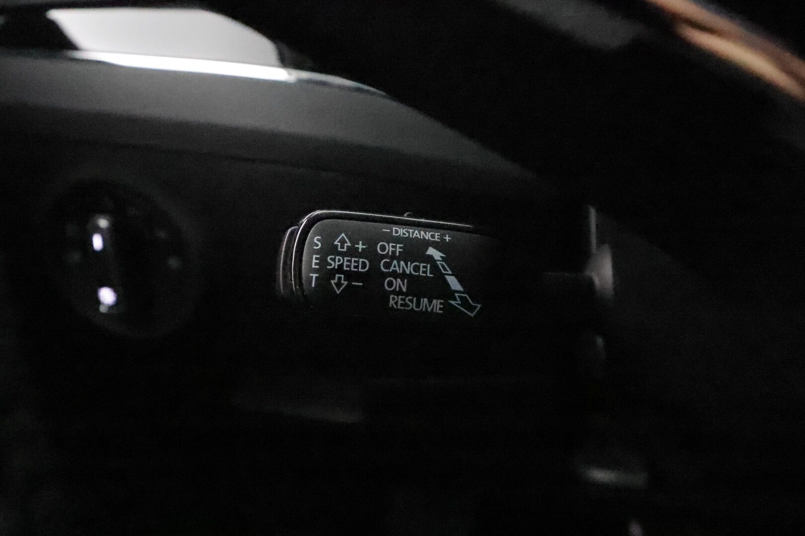 Skoda Superb 2021 1,4 TSI PHEV L&K iV DSG **Canton / Webasto / Adapt.vakkari / Ilmastoidut penkit / Matrix / 360 Kamera / Koukku** - Akku kuntotarkastettu / 1 omisteinen Suomi-auto / Merkkihuollettu