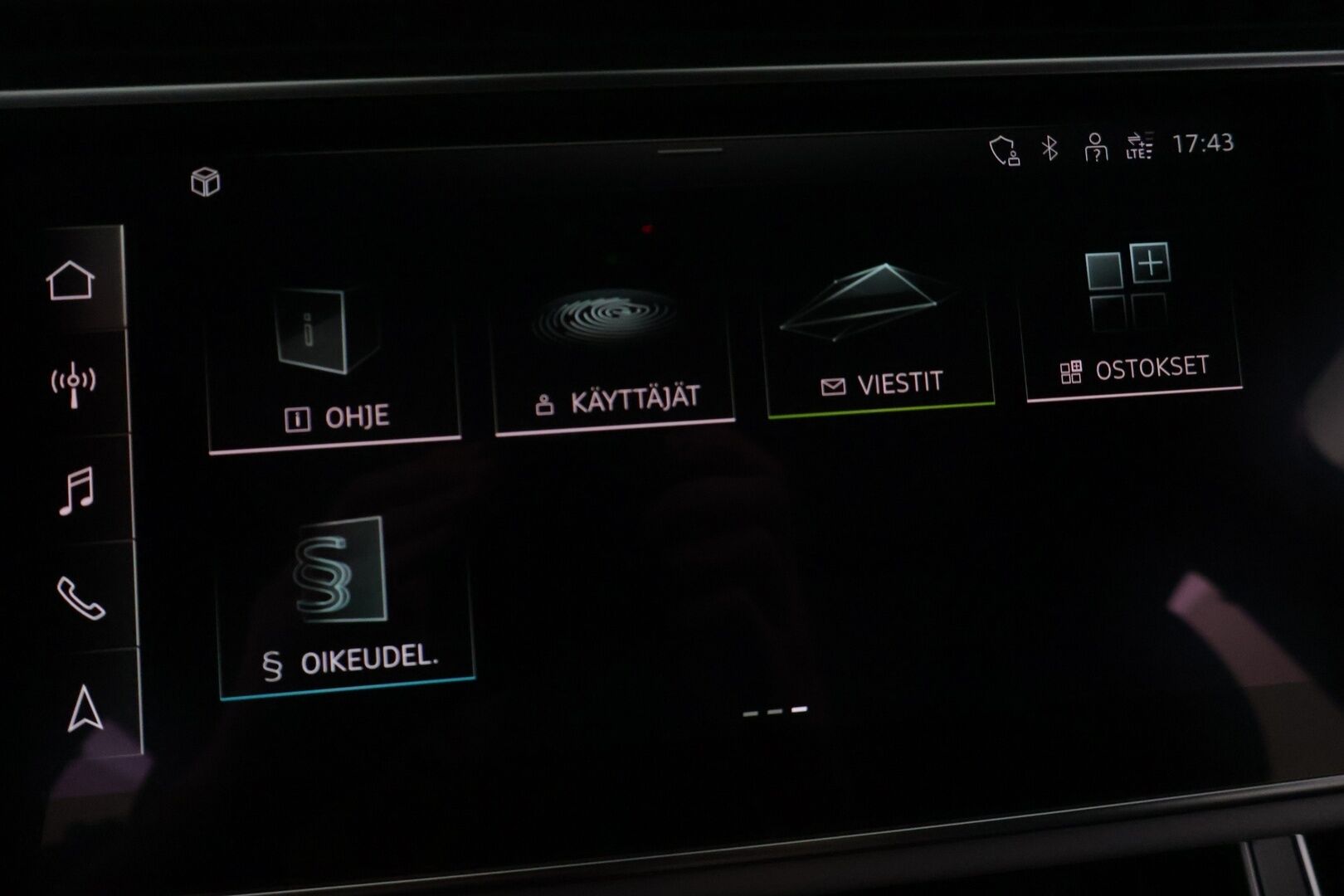 Audi Q7 2021 55 TFSI e Quattro S-Line - * 2x S-Line | ACC | 360 | Panorama | B&O | Matrix Led | Muistipenkki | Ilma-Alusta | Keyless | Koukku | Merkkihuollot *