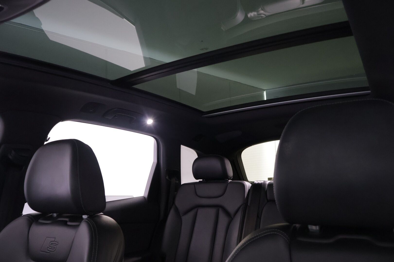 Audi Q7 2021 55 TFSI e Quattro S-Line - * 2x S-Line | ACC | 360 | Panorama | B&O | Matrix Led | Muistipenkki | Ilma-Alusta | Keyless | Koukku | Merkkihuollot *