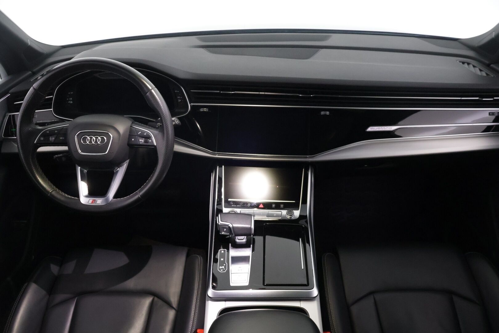 Audi Q7 2021 55 TFSI e Quattro S-Line - * 2x S-Line | ACC | 360 | Panorama | B&O | Matrix Led | Muistipenkki | Ilma-Alusta | Keyless | Koukku | Merkkihuollot *
