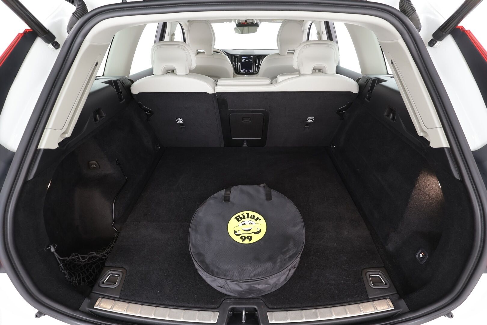 Volvo XC60 2021 T6 TwE AWD Business Inscription aut. * ACC / Panorama / Muistipenkki / Webasto / LED / BLIS / Koukku / Vaaleat nahat * - 1.Om Suomi-auto / Akku kuntotarkastettu! / Kahdet renkaat aluvanteilla / Merkkihuollettu